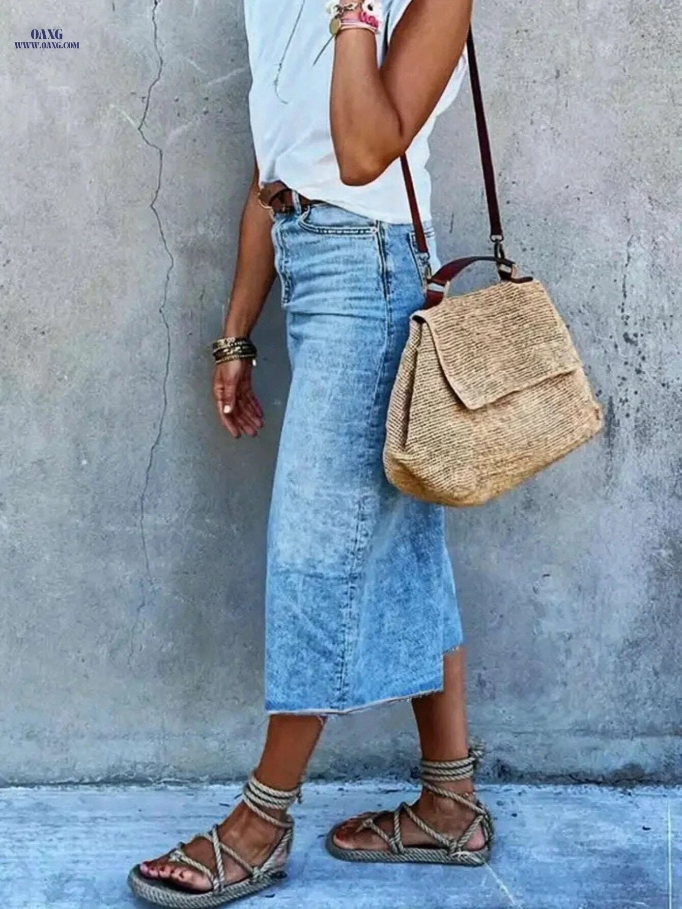 Elegant Women’s Slit Long Denim Skirt - Slim Retro Fashion   OAXG 