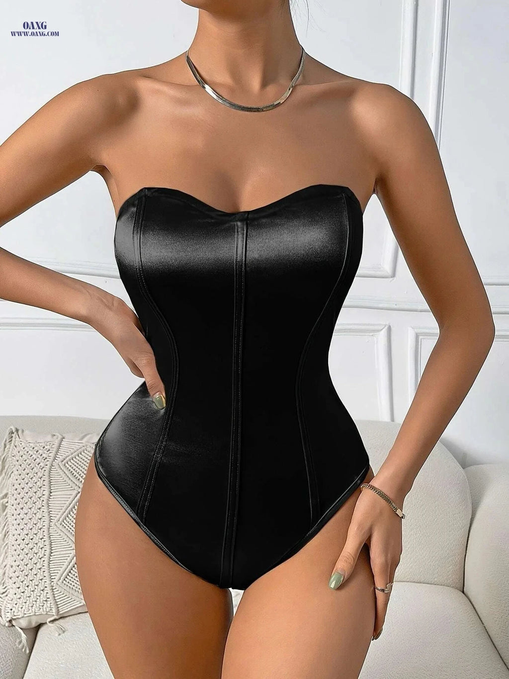 Elegant Women's Strapless Bodysuit - High-Stretch Bodycon Fit   OAXG 