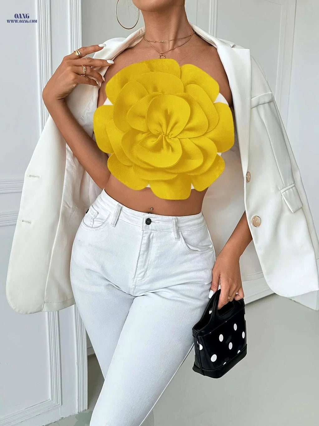 Elegant Women's Strapless Top - Large Flower Decoration for Spring   OAXG Milky / S