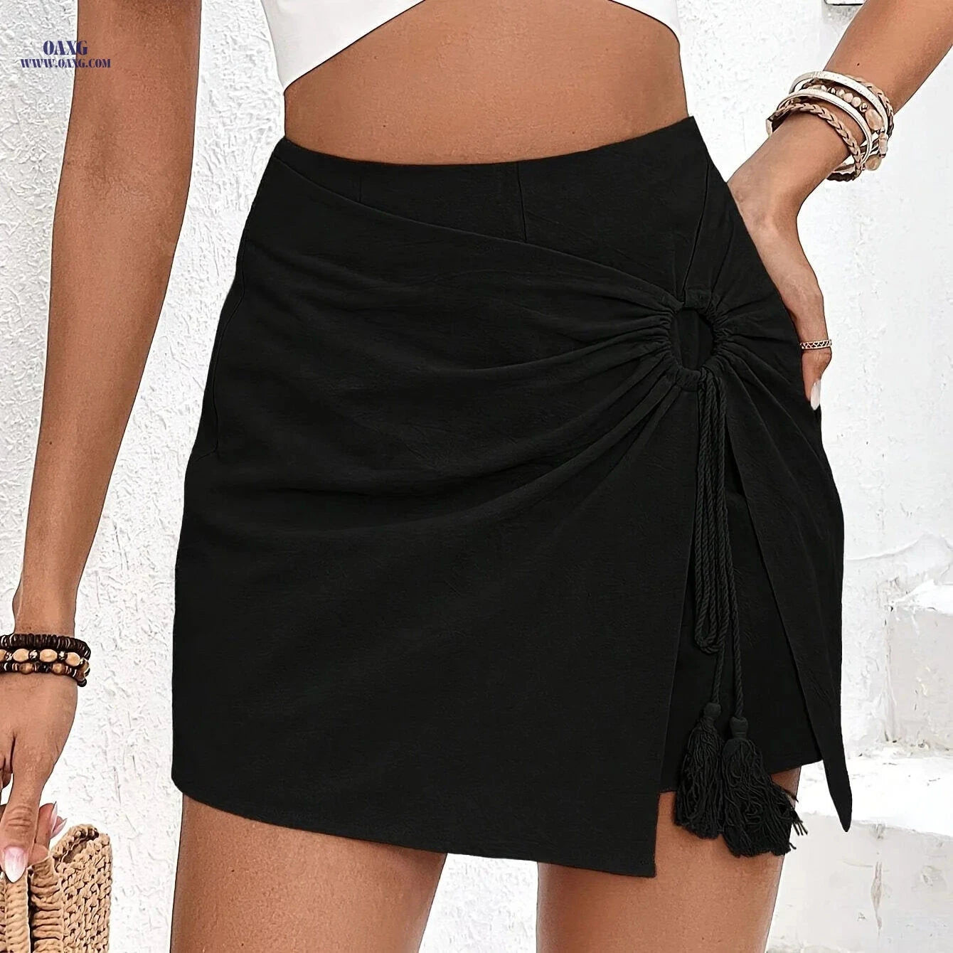 Elegant Women's Summer Shorts - 100% Viscose, Solid Color Design   OAXG 