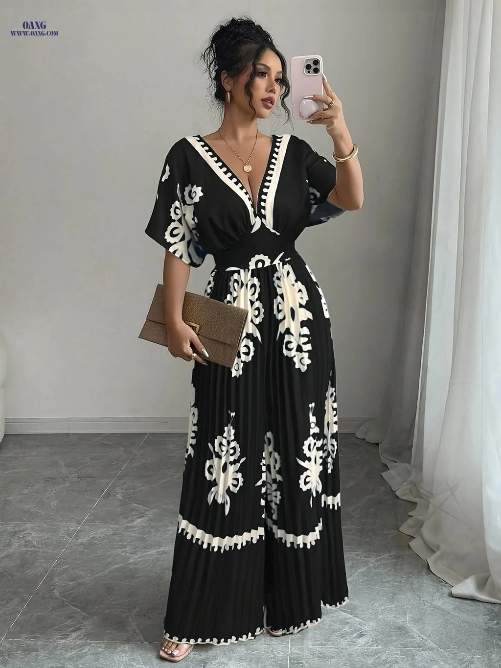 Elegant Women's V-Neck Jumpsuit - Waist-Cinching & Fashionable   OAXG Apricot / S
