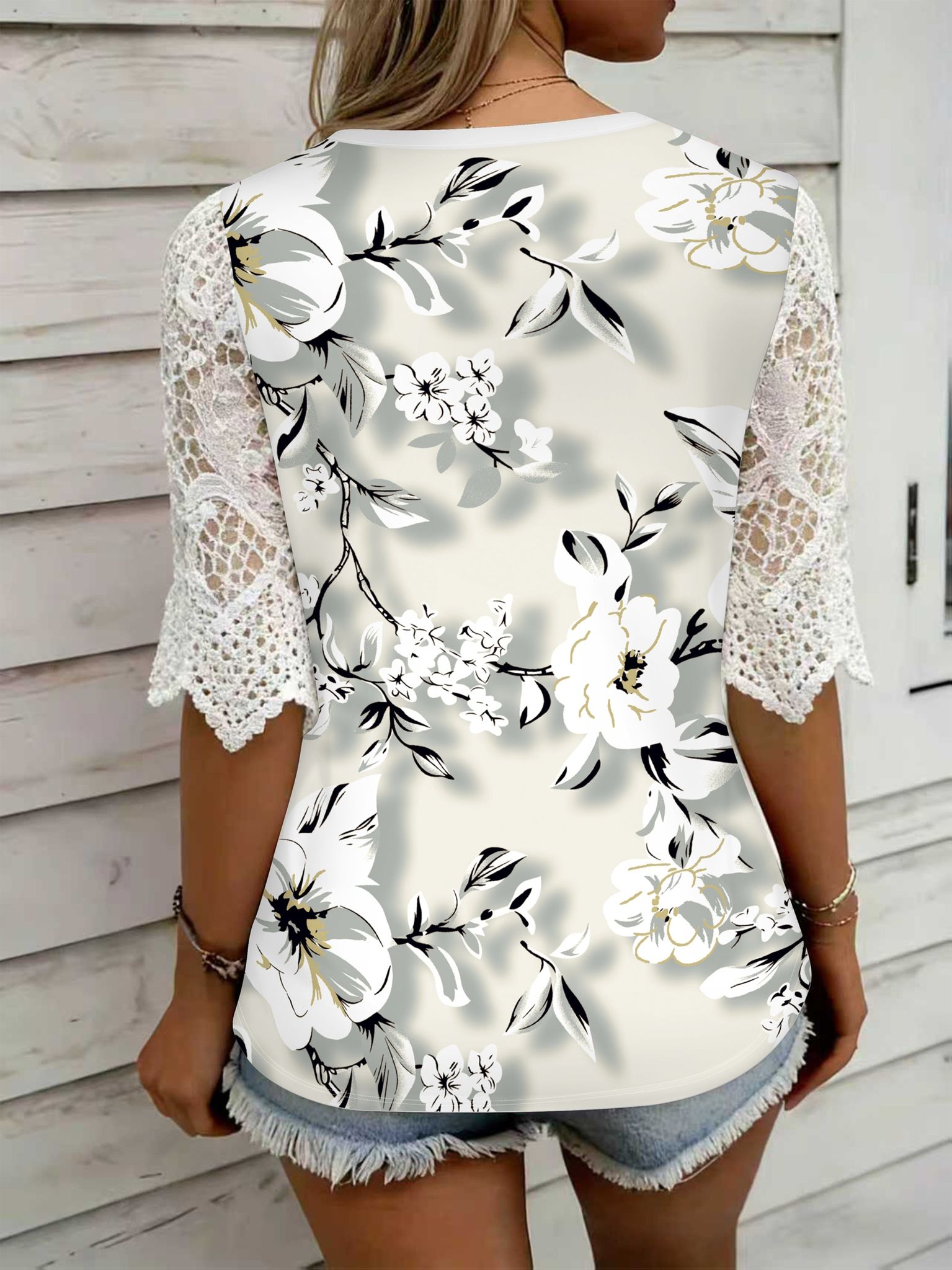 Elegant Women's V-Neck Lace Print T-Shirt with Fashionable Floral Print and Pocket Top   OAXG Mixed colors / S