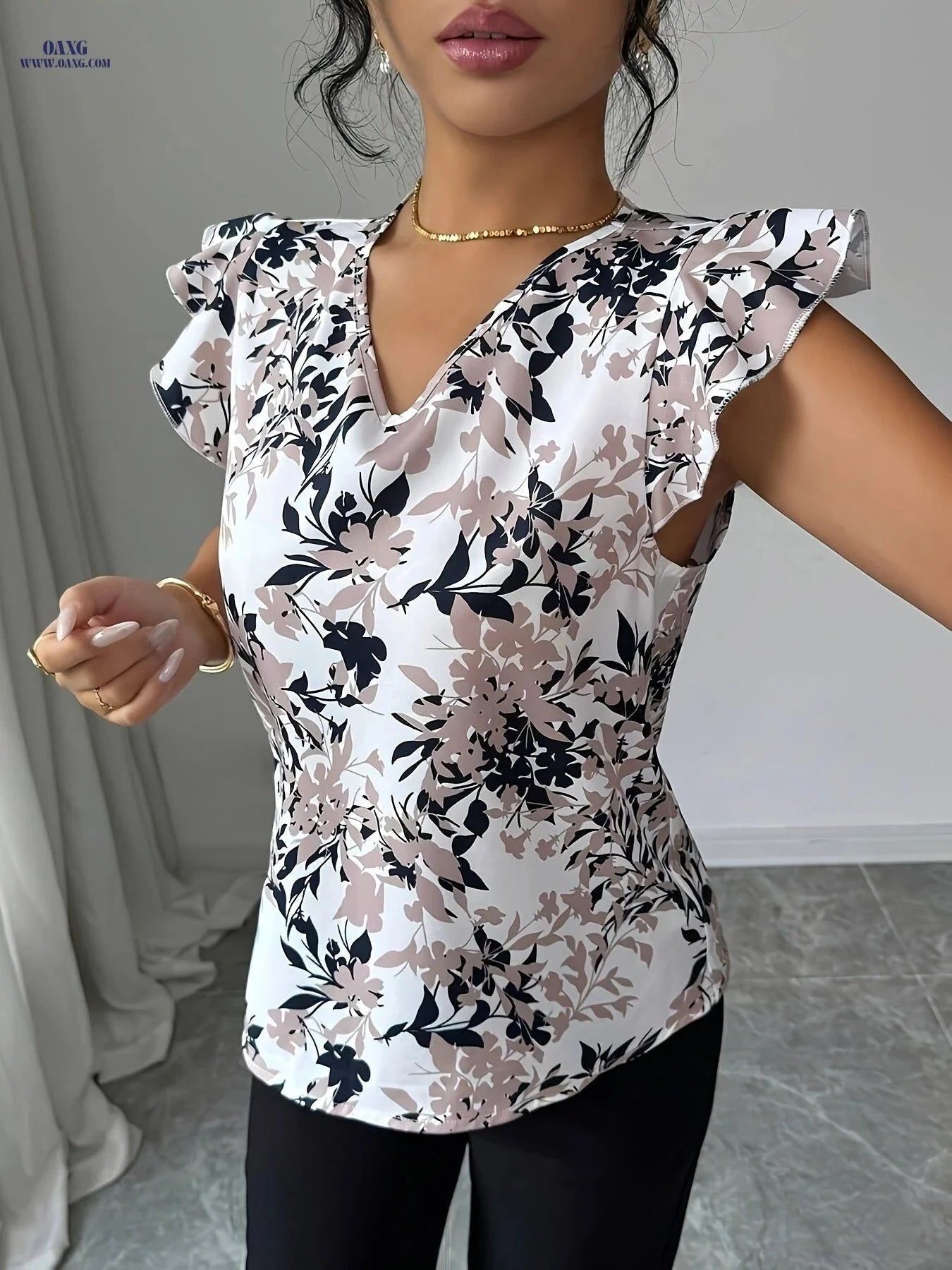 Elegant Women's V-Neck Ruffle Sleeve Blouse for Daily Wear   OAXG Mixed colors / S