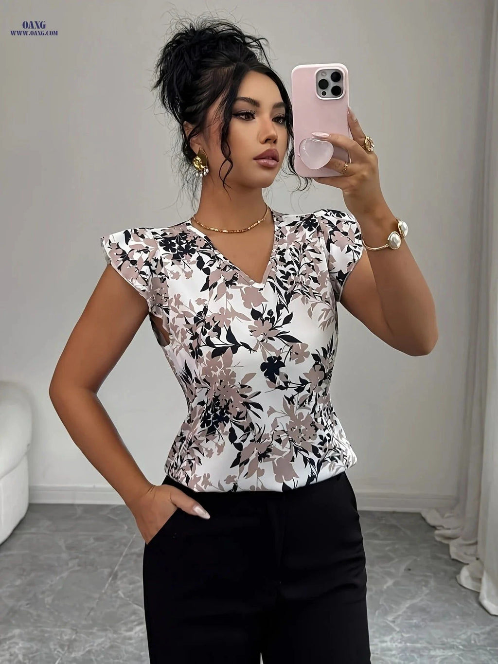 Elegant Women's V-Neck Ruffle Sleeve Blouse for Daily Wear   OAXG Mixed colors / S