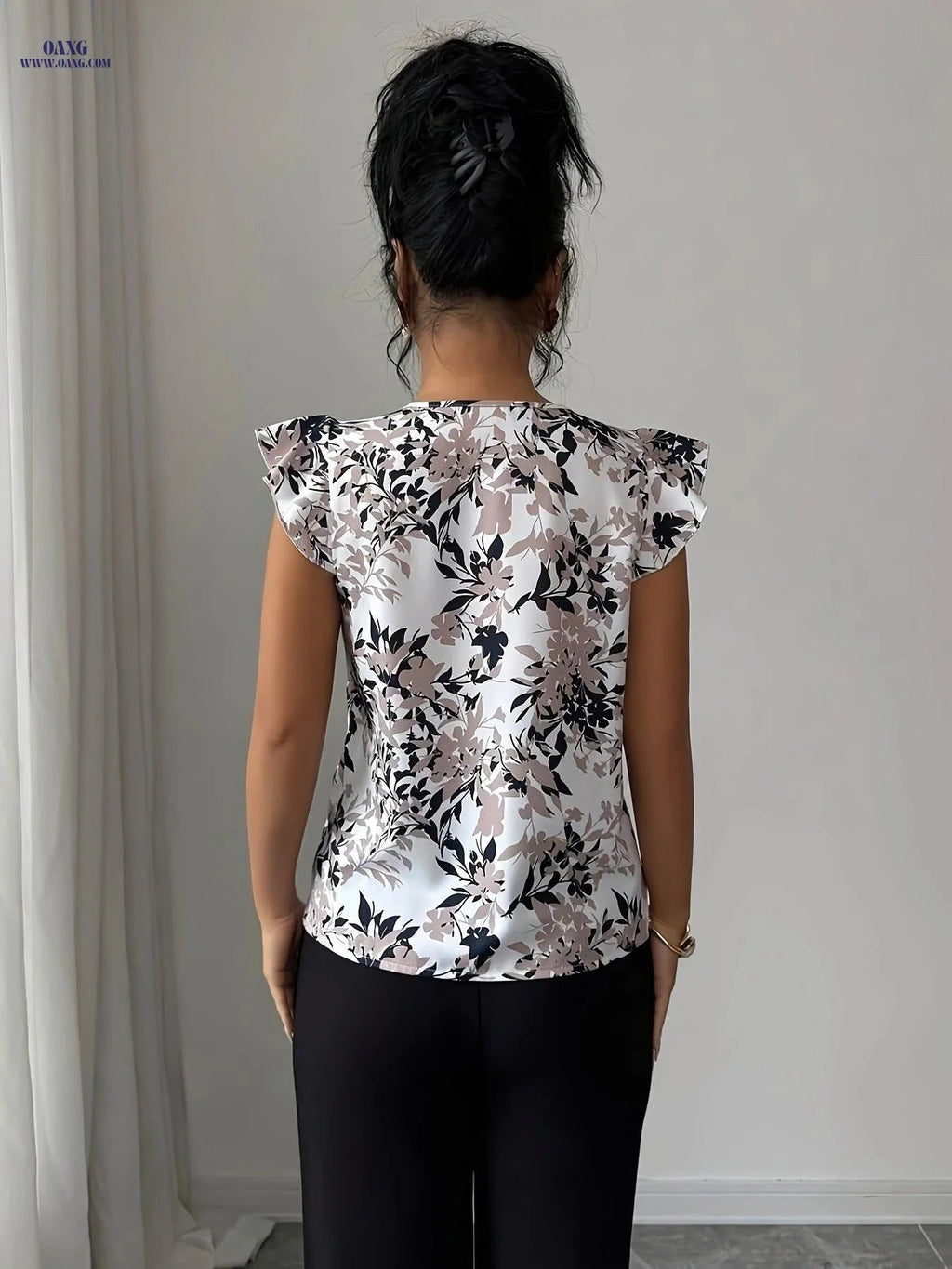 Elegant Women's V-Neck Ruffle Sleeve Blouse for Daily Wear   OAXG Mixed colors / S