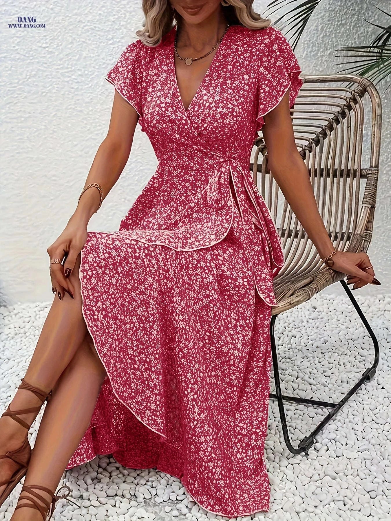 Elegant Women's V-Neck Short-Sleeve Dress - Floral Design for Spring   OAXG 