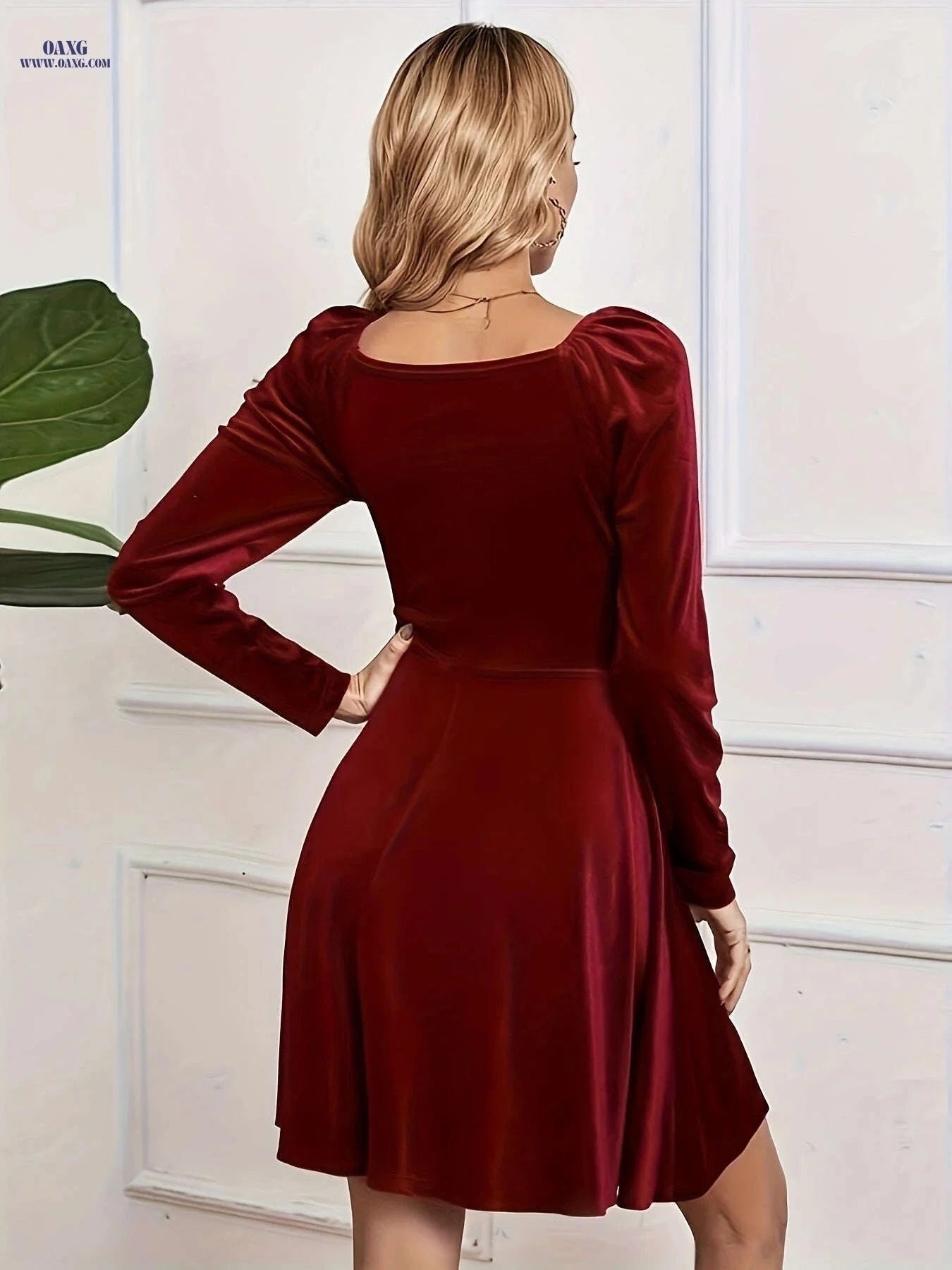Elegant Women's Velvet Party Dress - Pleated Long Sleeve V-Neck   OAXG Green / S