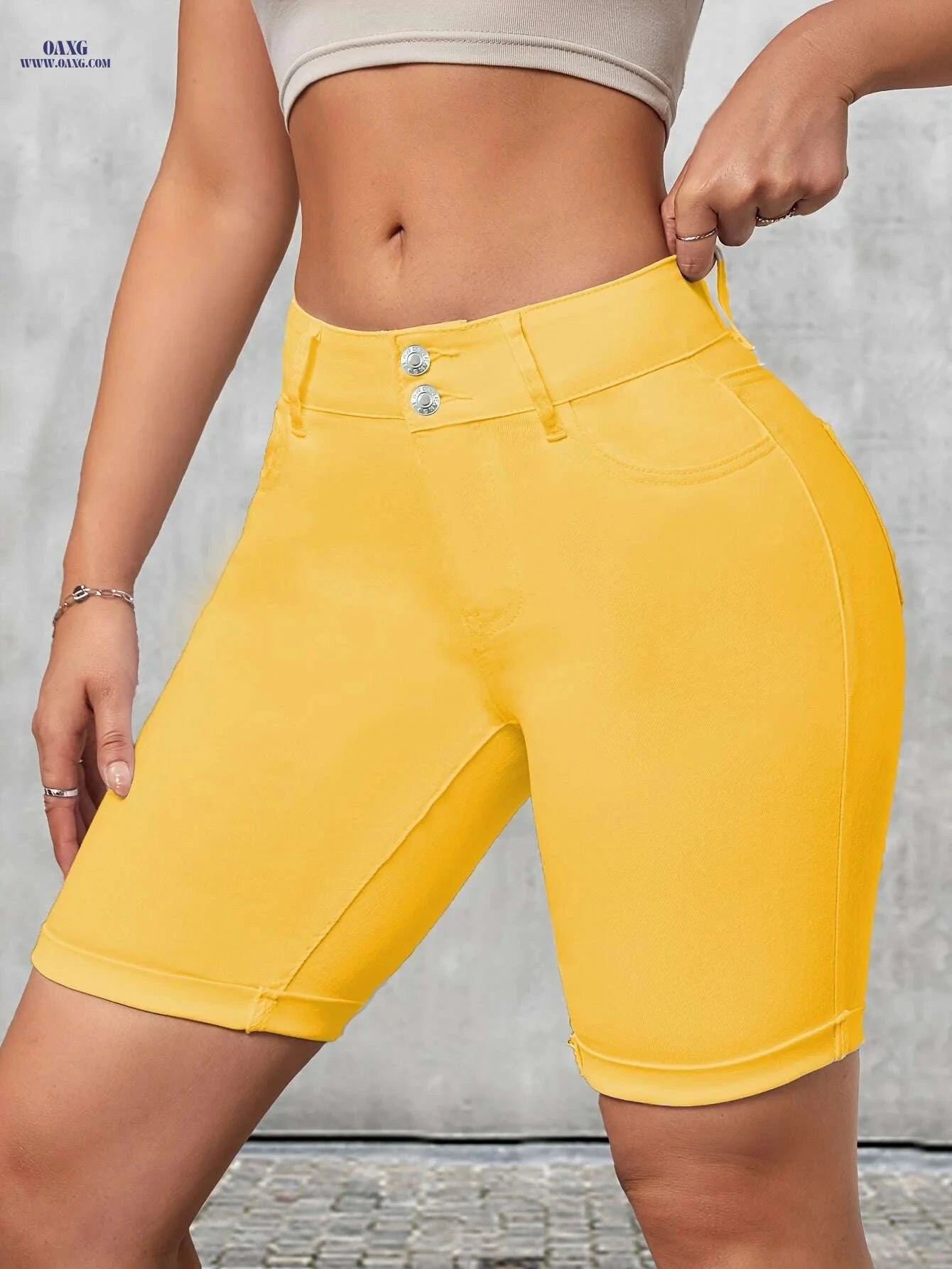 Elegant Women's Yellow Bermuda Shorts - Stretchy, Slim Fit, Pockets   OAXG 