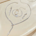 Ensemble Boucles d'Oreilles et Collier Teardrop – Avec Strass Éclatants   OAXG Silvery