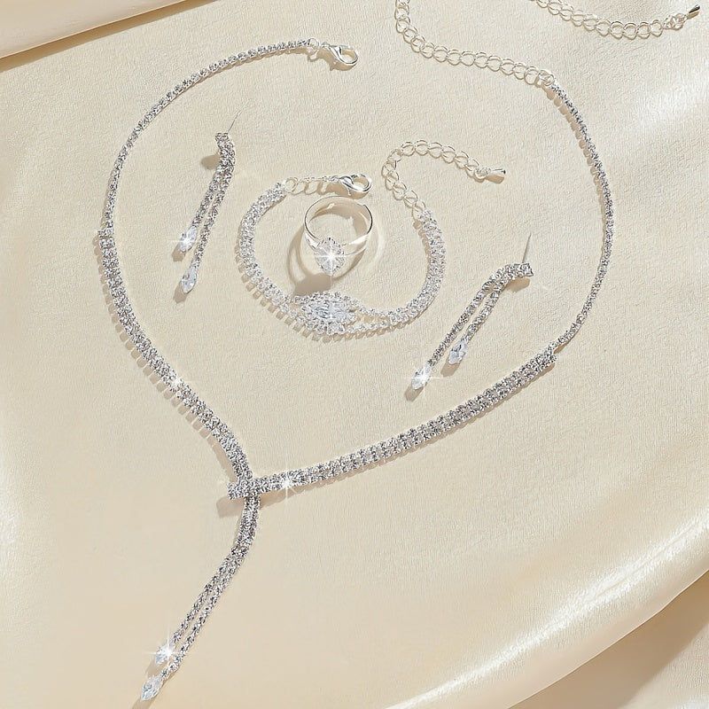 Ensemble Boucles d'Oreilles et Collier Teardrop – Avec Strass Éclatants   OAXG Silvery