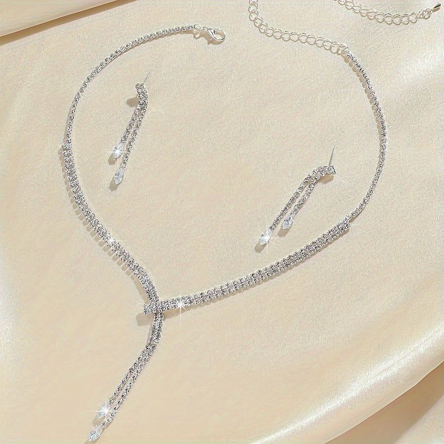 Ensemble Boucles d'Oreilles et Collier Teardrop – Avec Strass Éclatants   OAXG Silvery