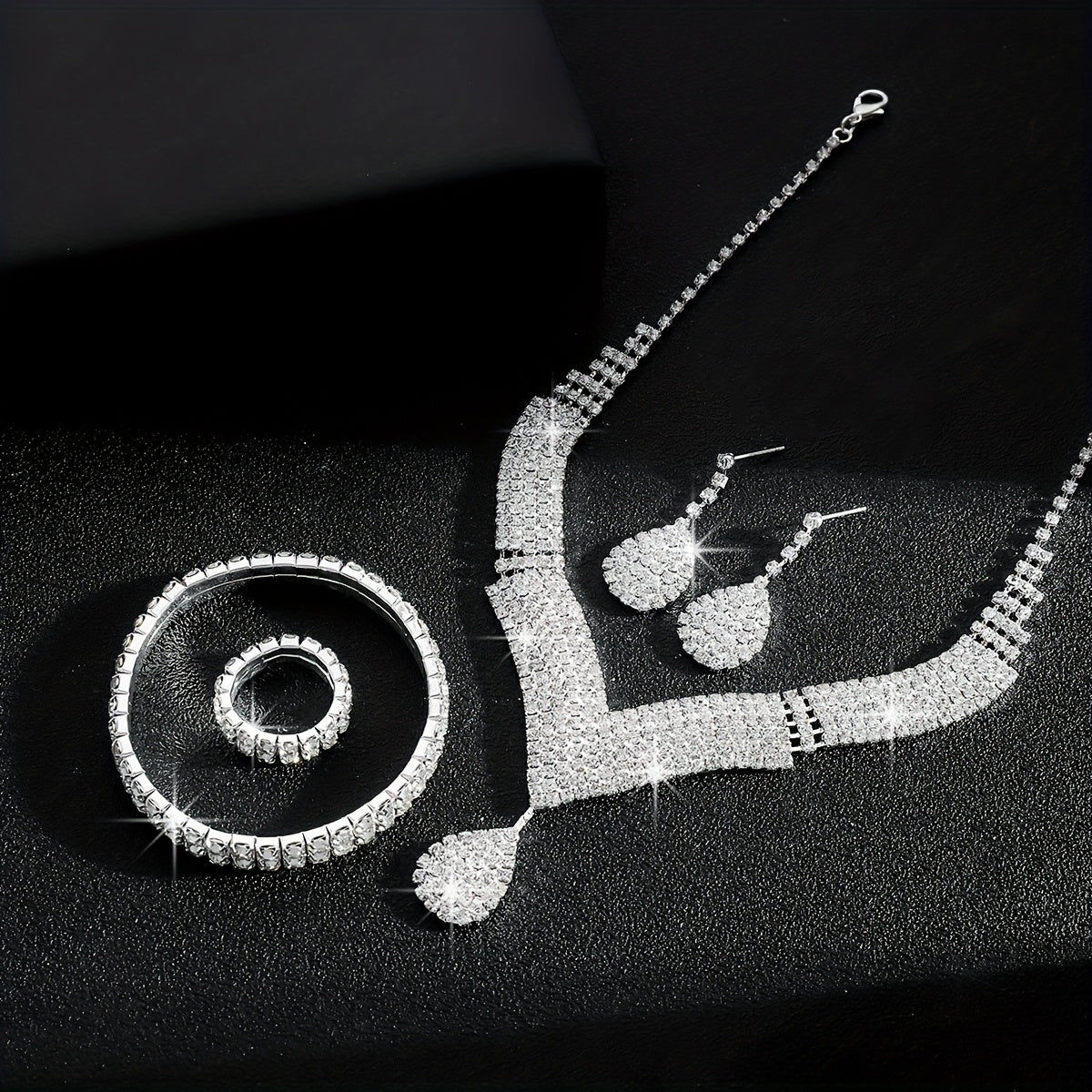Ensemble de Bijoux de Mariée Luxe - Collier, Bracelet, Bague, Boucles d'Oreilles   OAXG Silvery