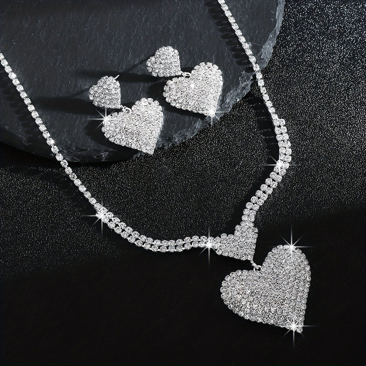 Ensemble de Bijoux en Rhinestones - Collier et Boucles d'Oreilles AJFKKFJ   OAXG Silvery