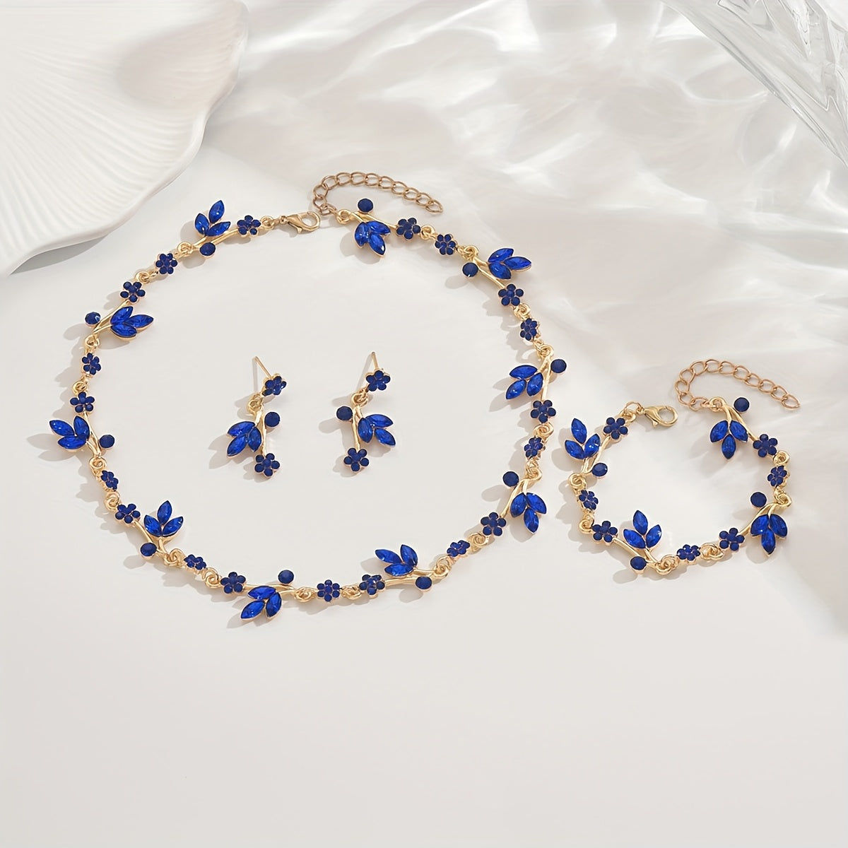 Ensemble de Bijoux Vintage - Collier et Boucles d'Oreilles, Luxe   OAXG 