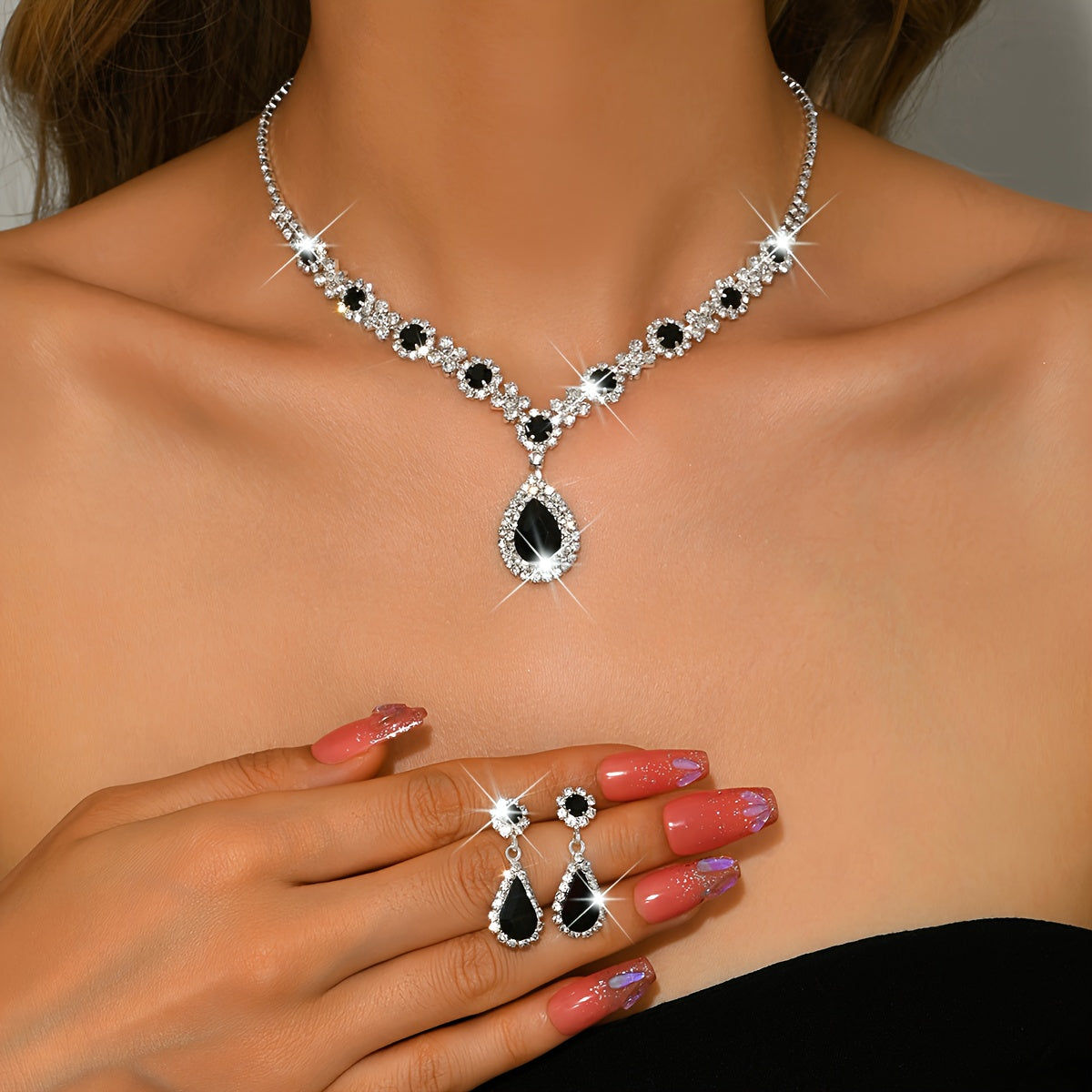 Ensemble de Luxe 2pcs - Collier et Boucles d'Oreilles Rhinestone   OAXG 
