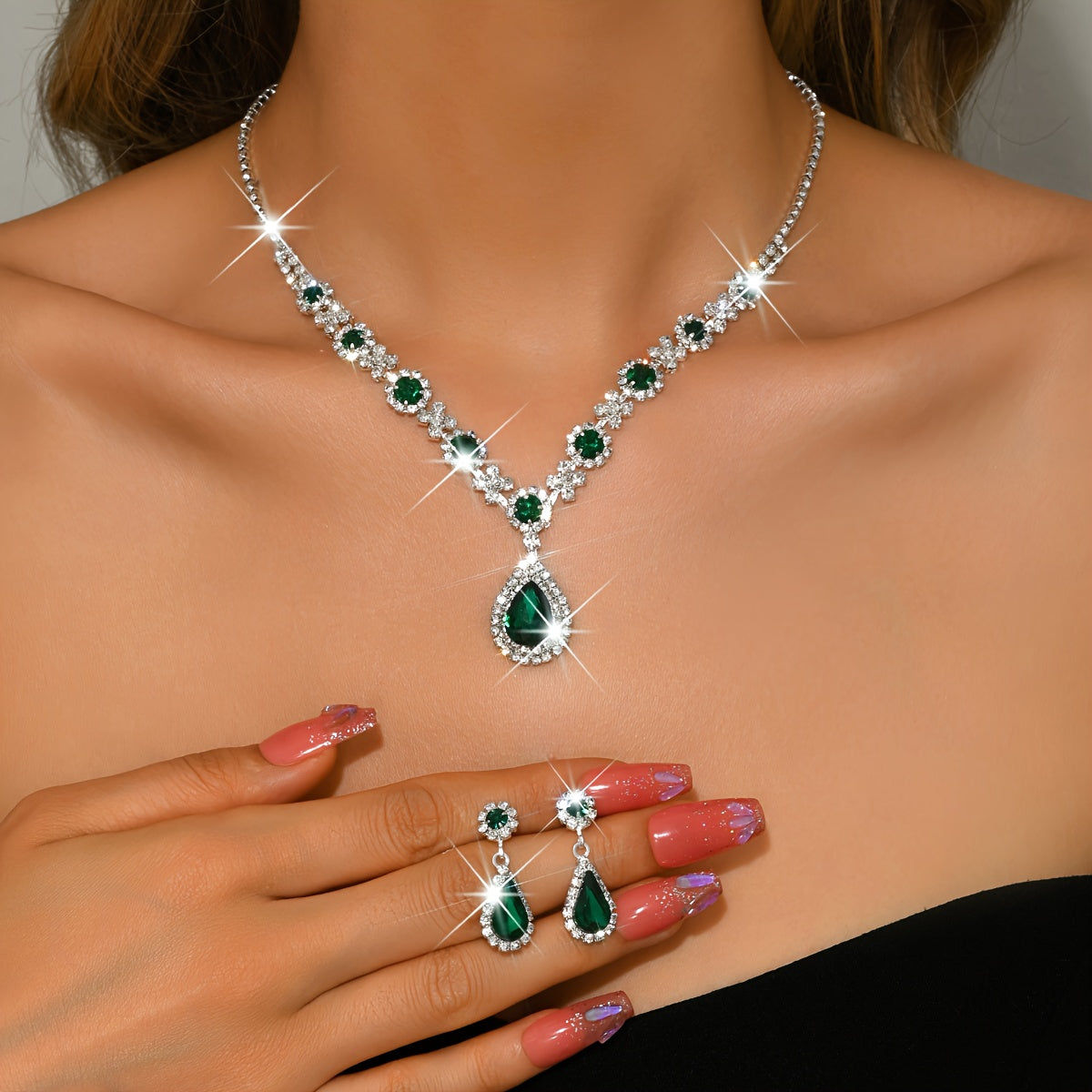 Ensemble de Luxe 2pcs - Collier et Boucles d'Oreilles Rhinestone   OAXG 