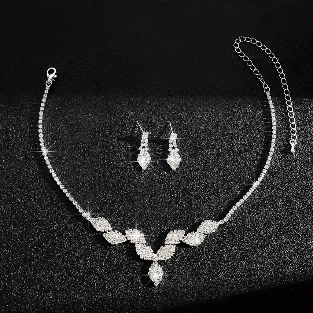 Ensemble Élégant de Collier et Boucles d'Oreilles en Strass - AJFKKFJ   OAXG 