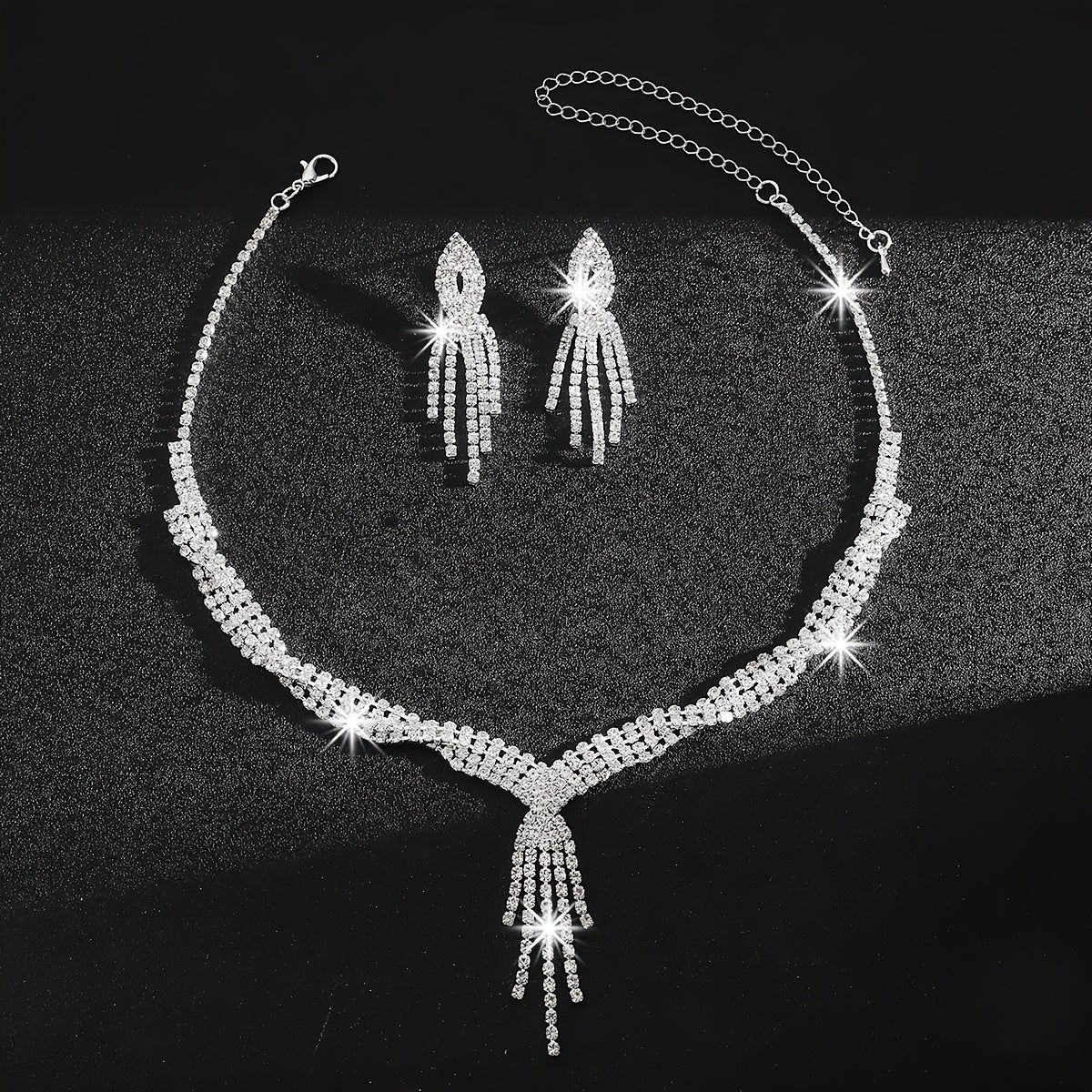 Ensemble Luxueux: Collier, Bracelet et Boucles d'Oreilles en Rhinestones   OAXG 