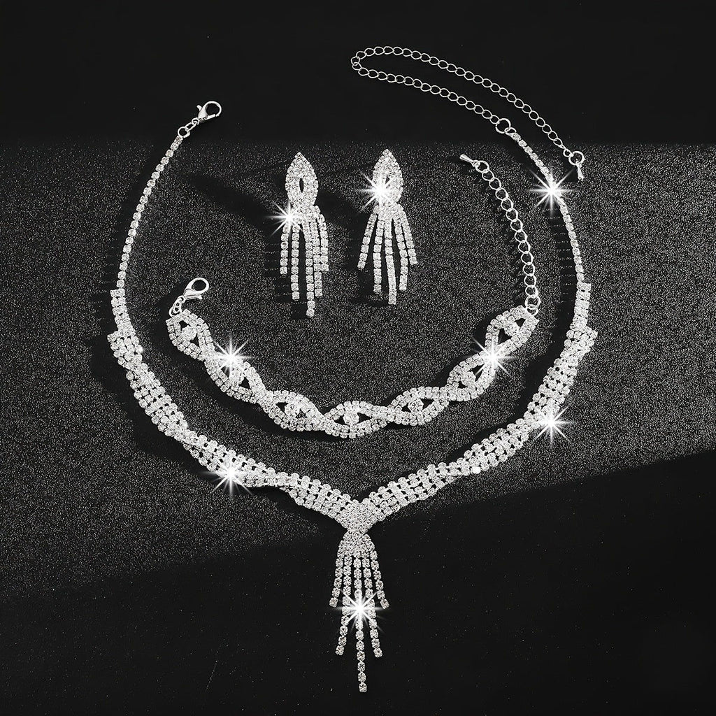 Ensemble Luxueux: Collier, Bracelet et Boucles d'Oreilles en Rhinestones   OAXG 