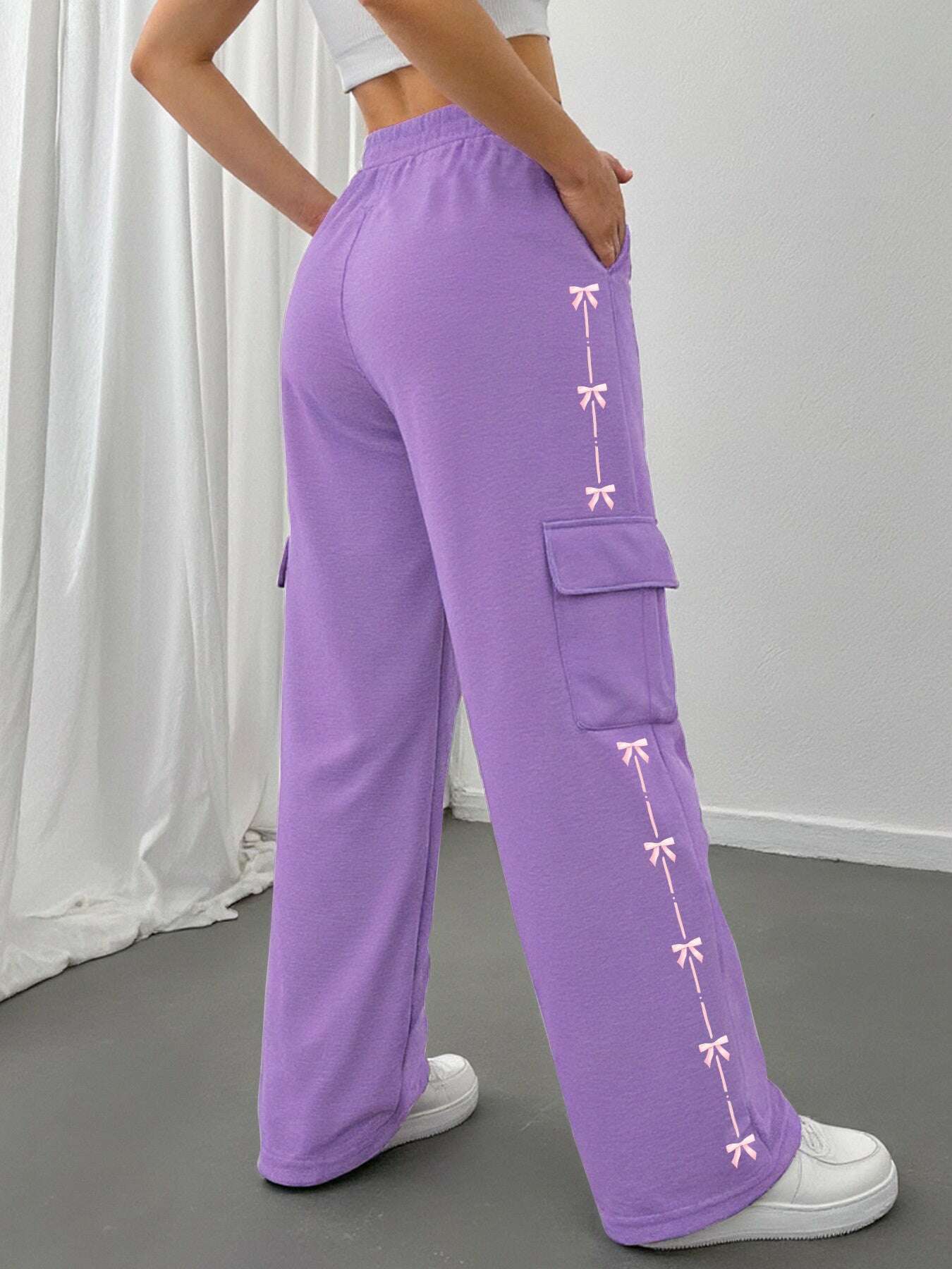 f232978f747b45a4a5cf806ea85a3392-goods