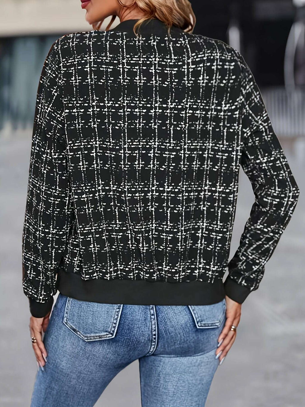 f3bfc70e-18c0-4e3d-8129-5d3d629e4127