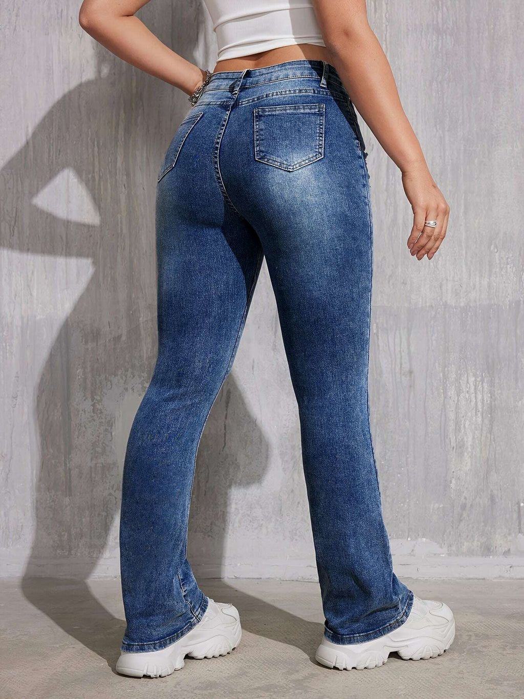 f54e1b992aaa9f901292f2a903730220