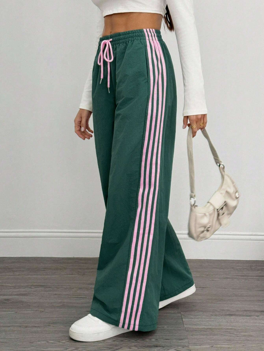 faebcbf5e0674ecca063068d2bc3f279-goods