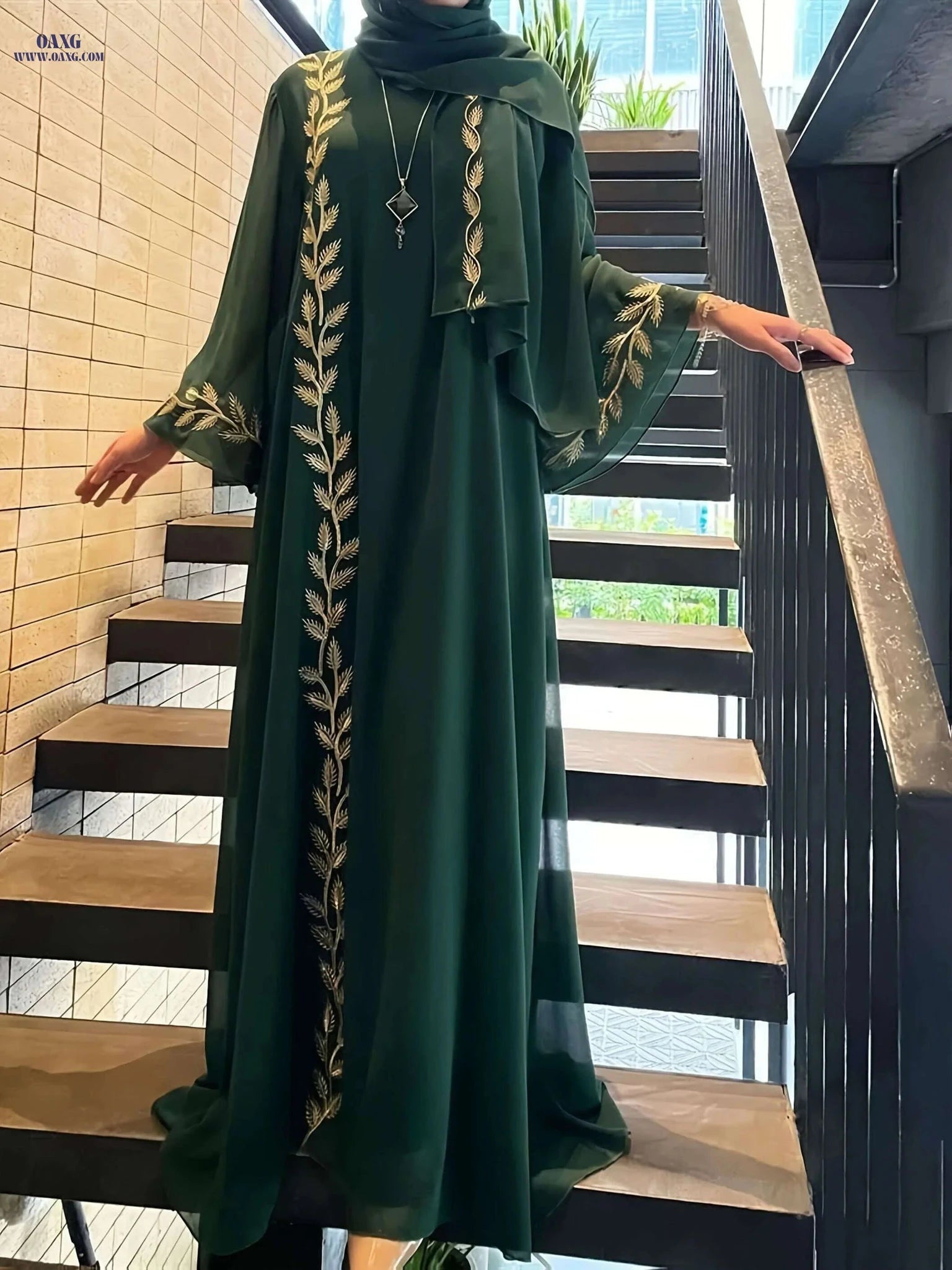 Fashionable Pink Embroidered Abaya Set - Long Robe & Headscarf   OAXG Green / S