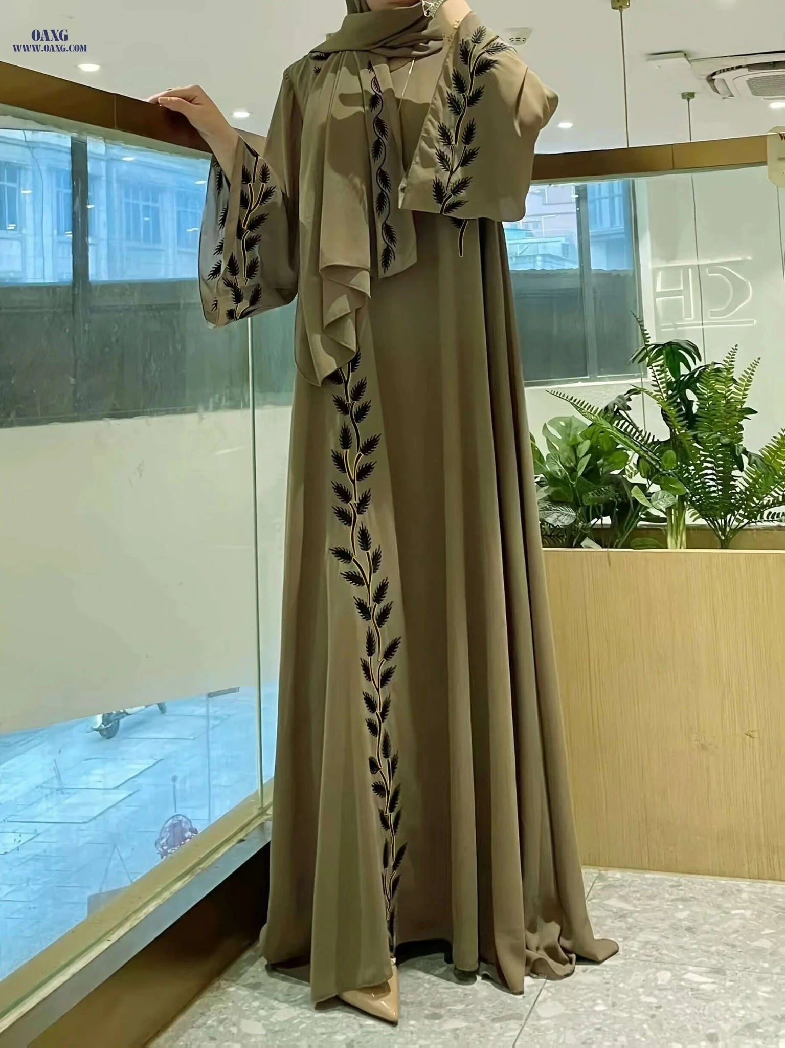 Fashionable Pink Embroidered Abaya Set - Long Robe & Headscarf   OAXG 
