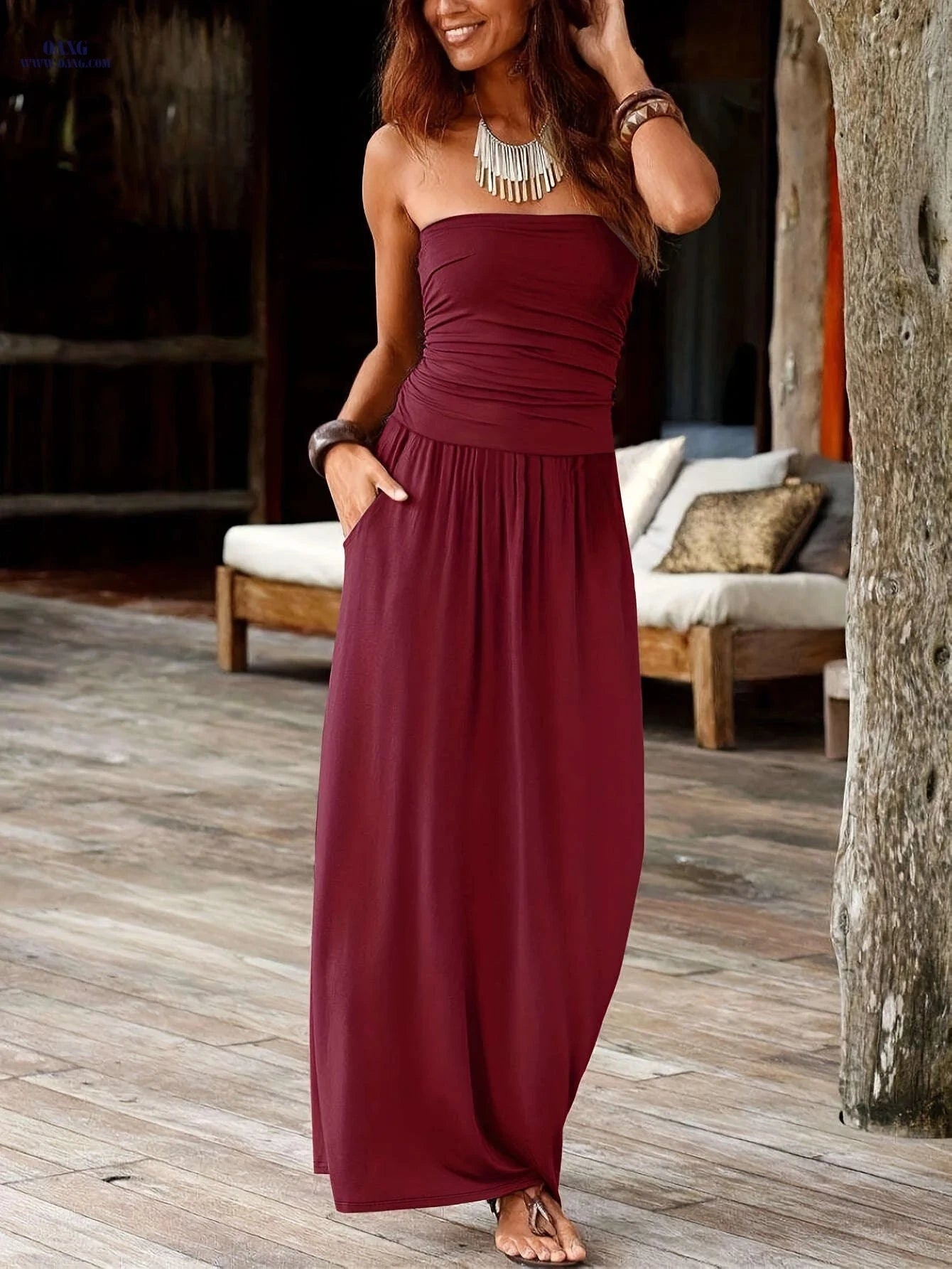Fashionable Strapless Dress for Women - Cinched Waist & Pockets   OAXG Black / S