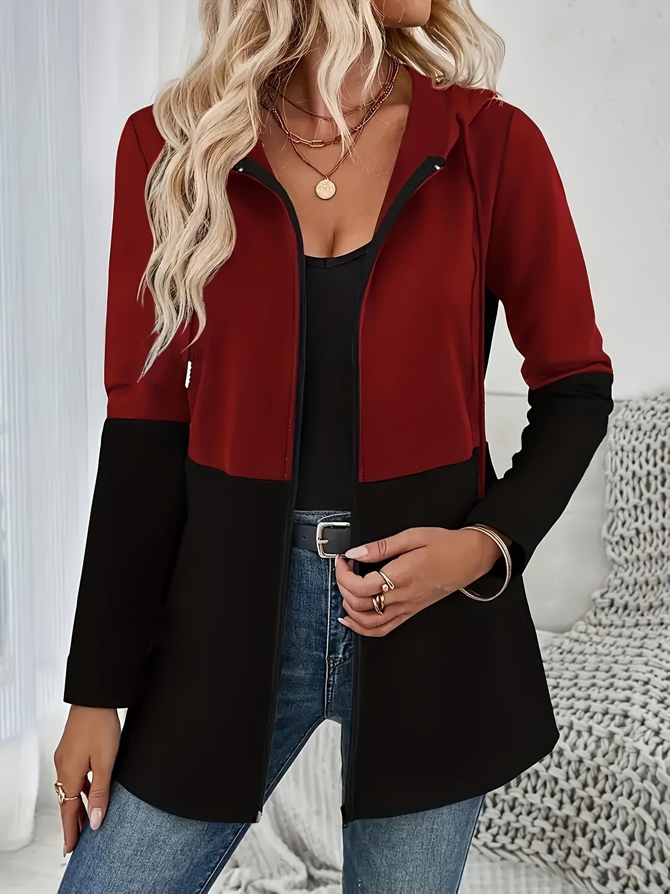 Fashionable Two-Tone Black Red Women's Hoodie - Long Sleeve, Zippered   OAXG Mixed colors / S