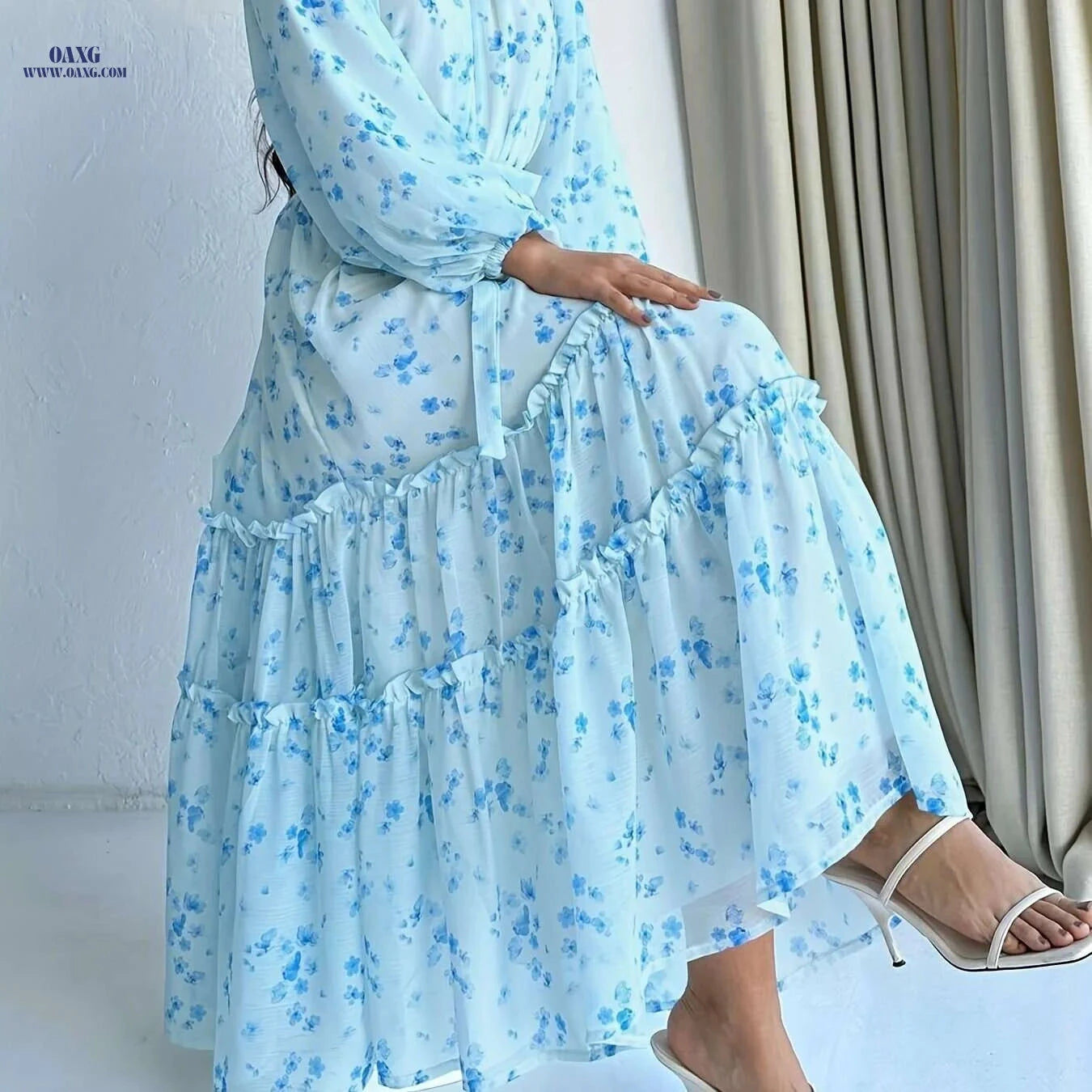 Floral Print Tiered Hem A-line Dress - Elegant Long Sleeve Style   OAXG Apricot / S