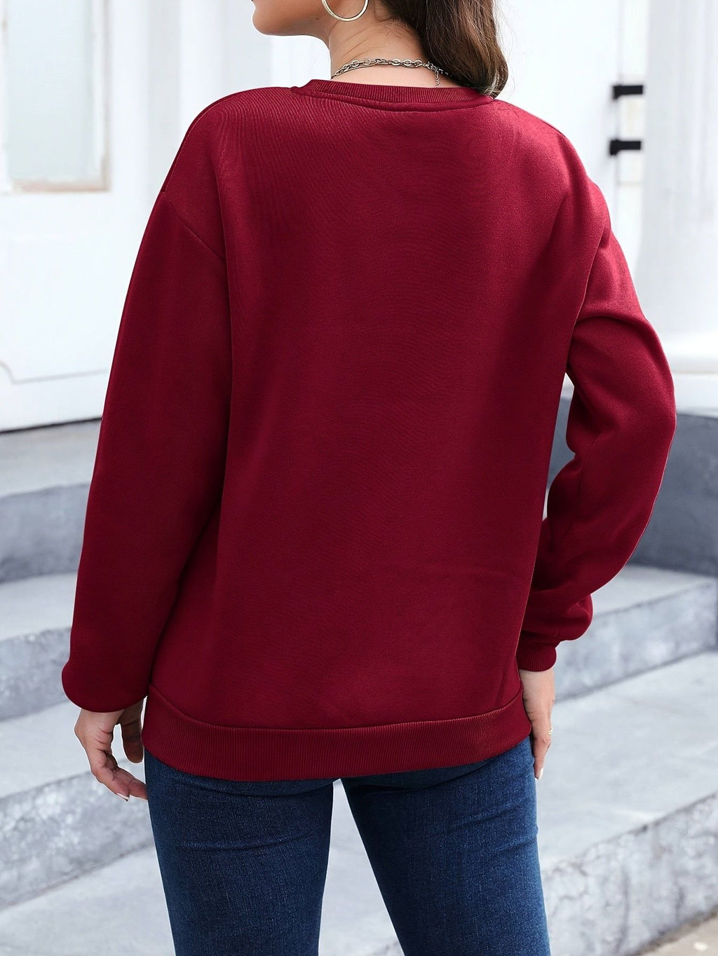 Heart Pattern Print Long Sleeve Sweatshirt, Women'S Round Neck Casual Top, Basic Pullover Sweater, Fabric, Suitable for Autumn/Winter Outdoor Activities And Daily Wear, Women'S Clothing   OAXG Black / S