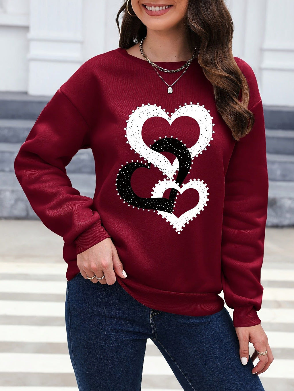 Heart Pattern Print Long Sleeve Sweatshirt, Women'S Round Neck Casual Top, Basic Pullover Sweater, Fabric, Suitable for Autumn/Winter Outdoor Activities And Daily Wear, Women'S Clothing   OAXG Black / S