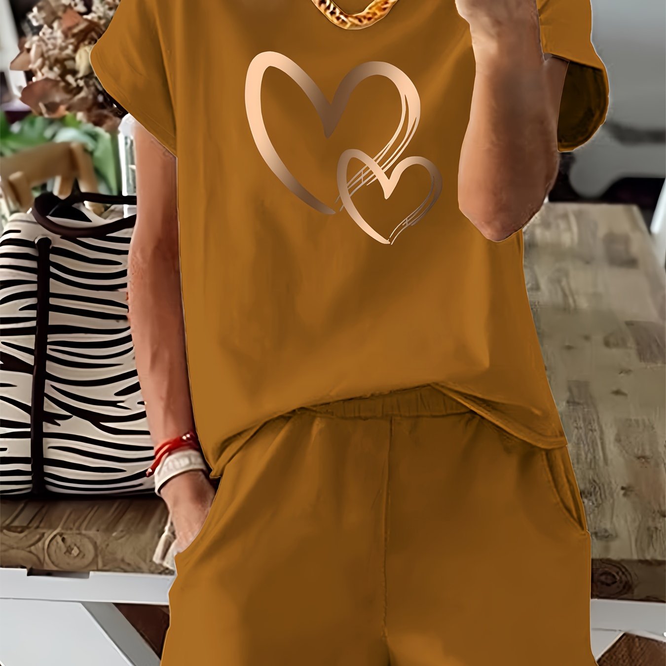 Heart Print Women's 2pcs Set - Casual T-Shirt & Shorts Outfit   OAXG Black / S