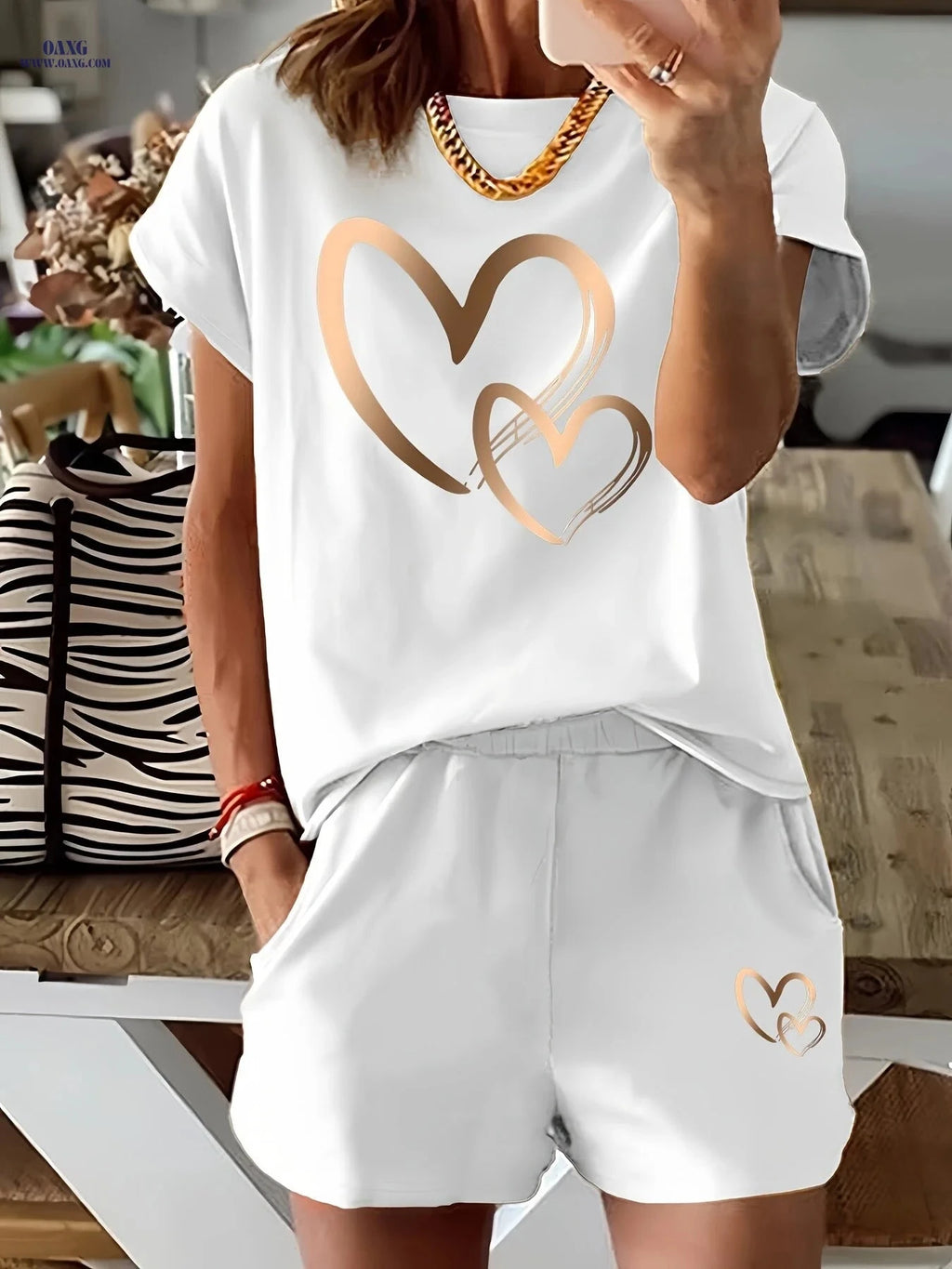 Heart Print Women's 2pcs Set - Casual T-Shirt & Shorts Outfit   OAXG 