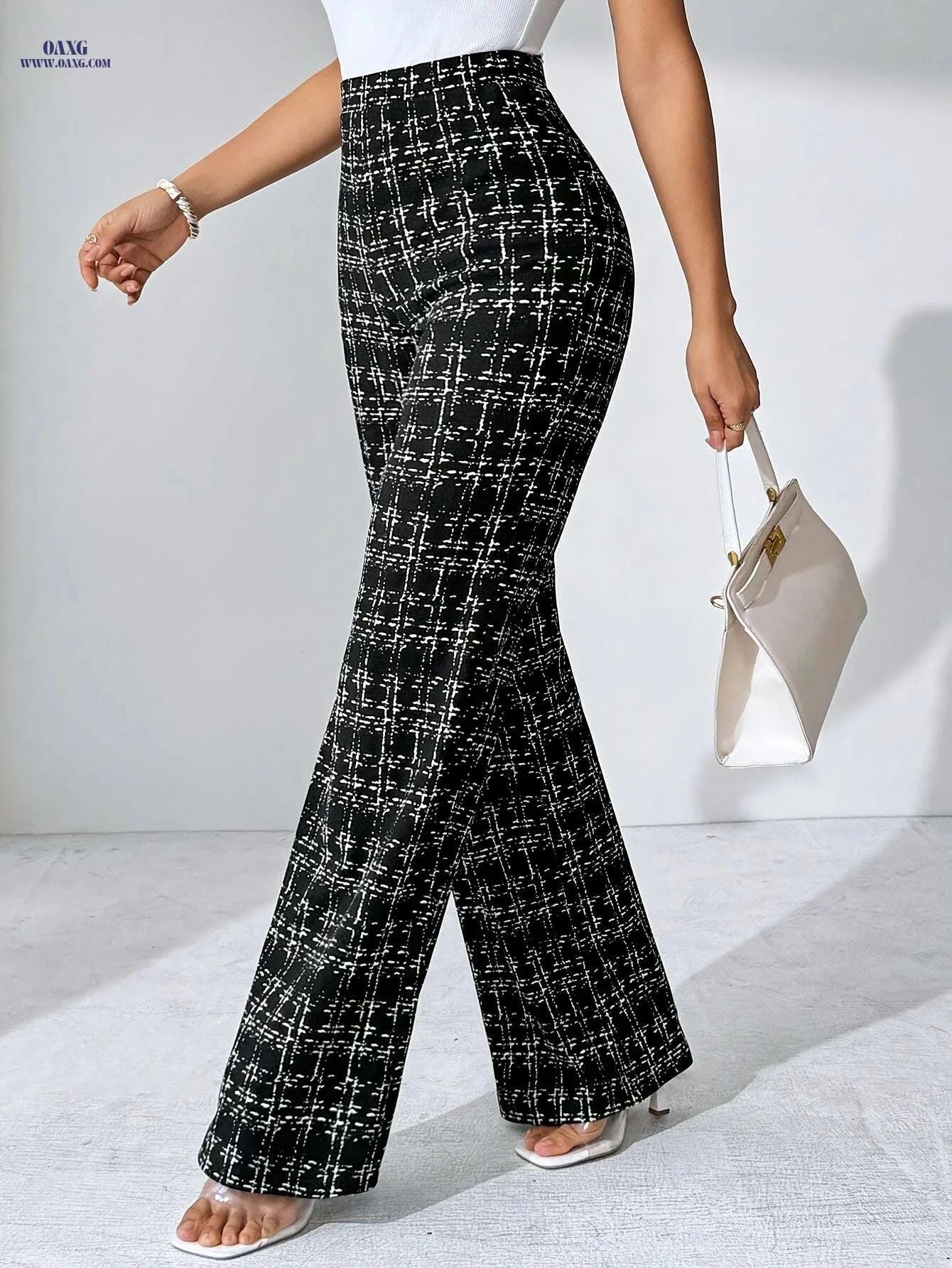 High-Waisted Black and White Plaid Flare Pants - Casual Spring Style   OAXG 