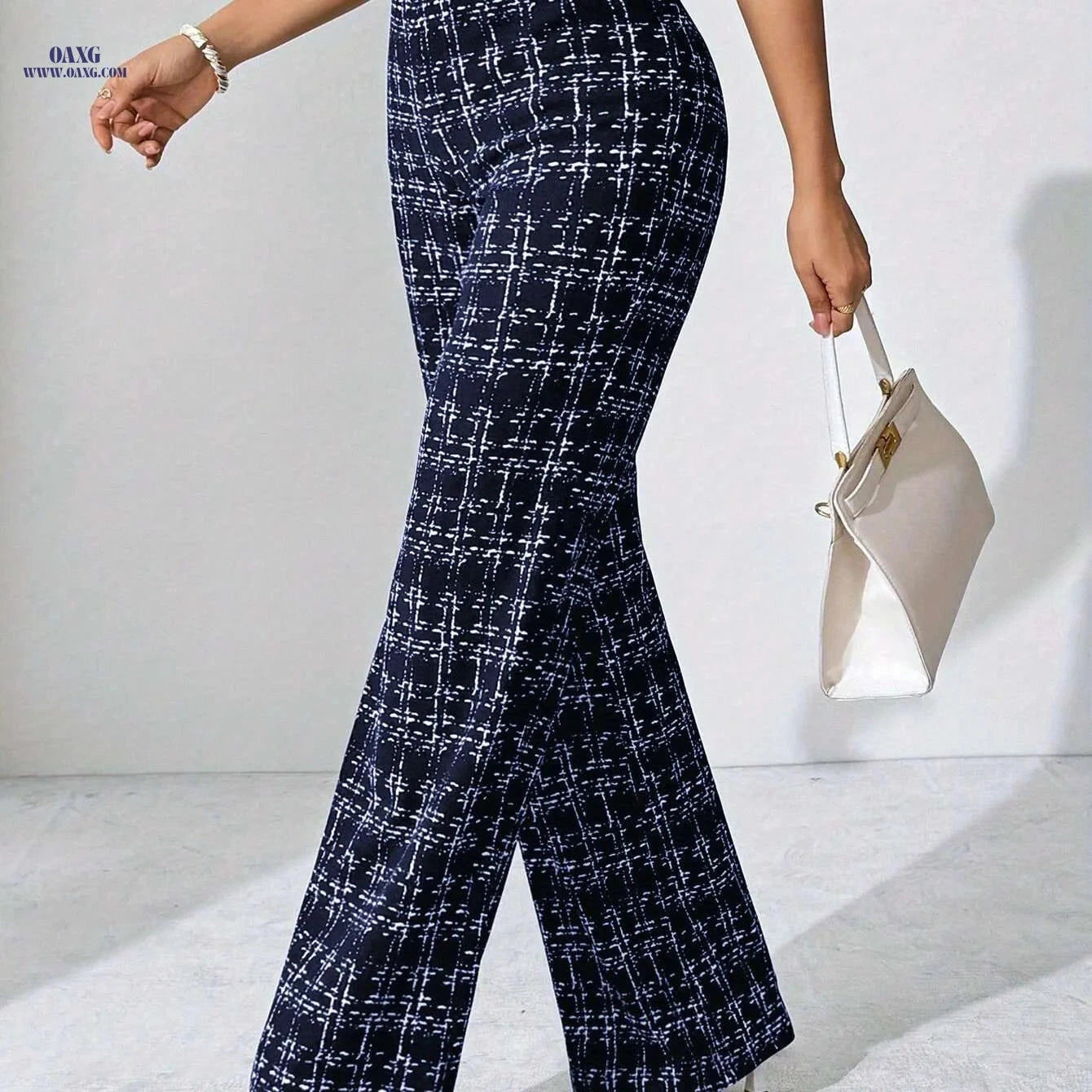 High-Waisted Black and White Plaid Flare Pants - Casual Spring Style   OAXG 