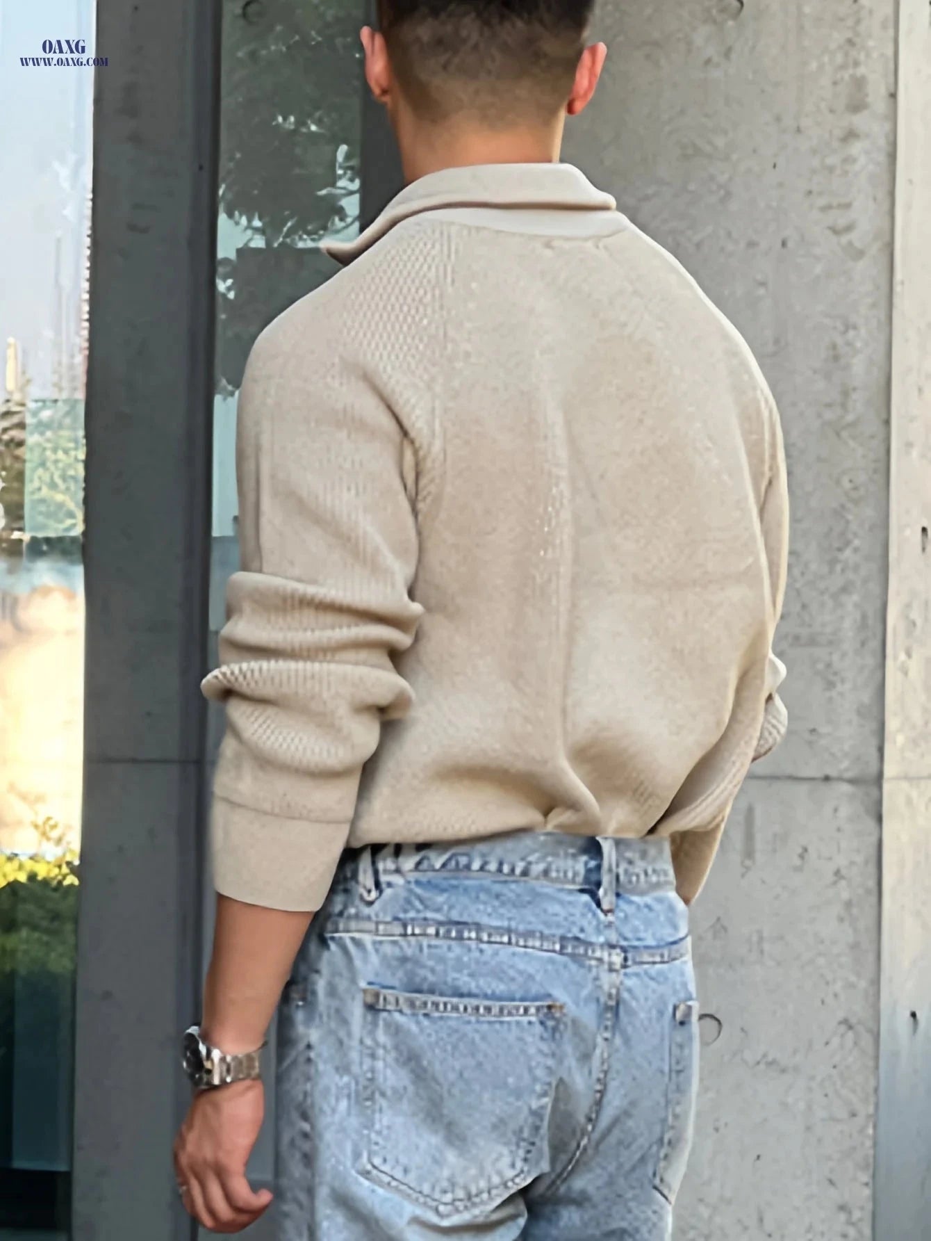 Inchantu Men's Minimalist Zip-Up Sweater - Thick Raglan Sleeve Style   OAXG 