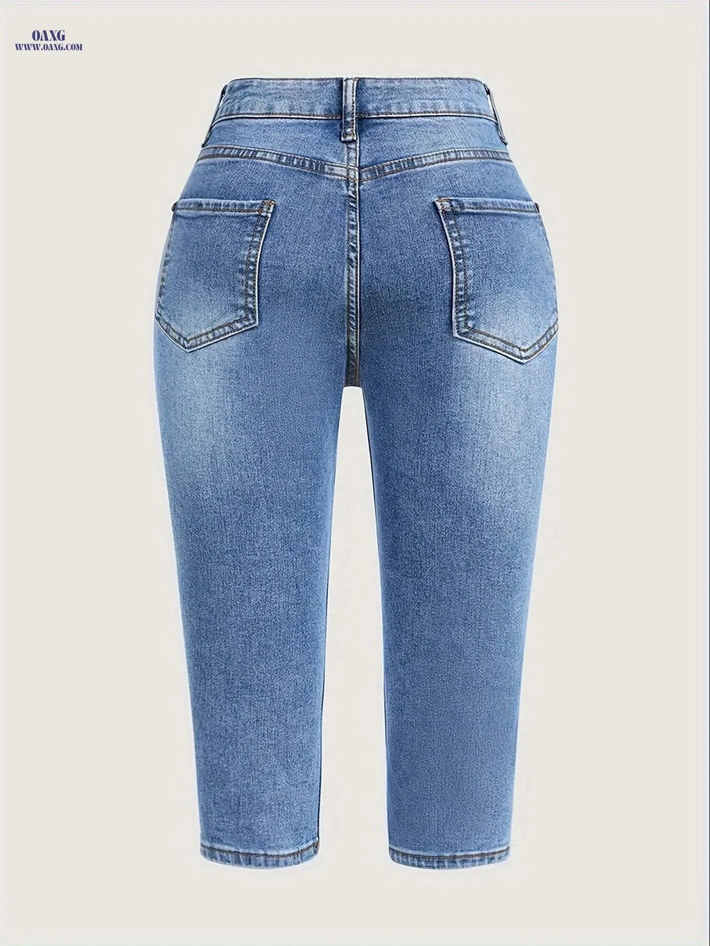 Light Blue Slim Fit Bermuda Shorts - Chic Design with Slant Pockets   OAXG 