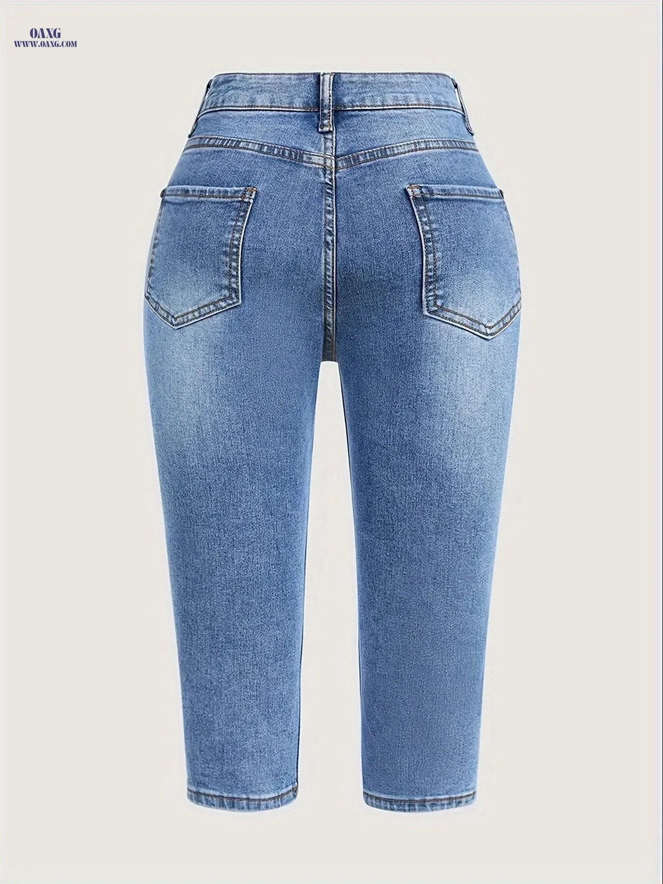 Light Blue Slim Fit Bermuda Shorts - Chic Design with Slant Pockets   OAXG 