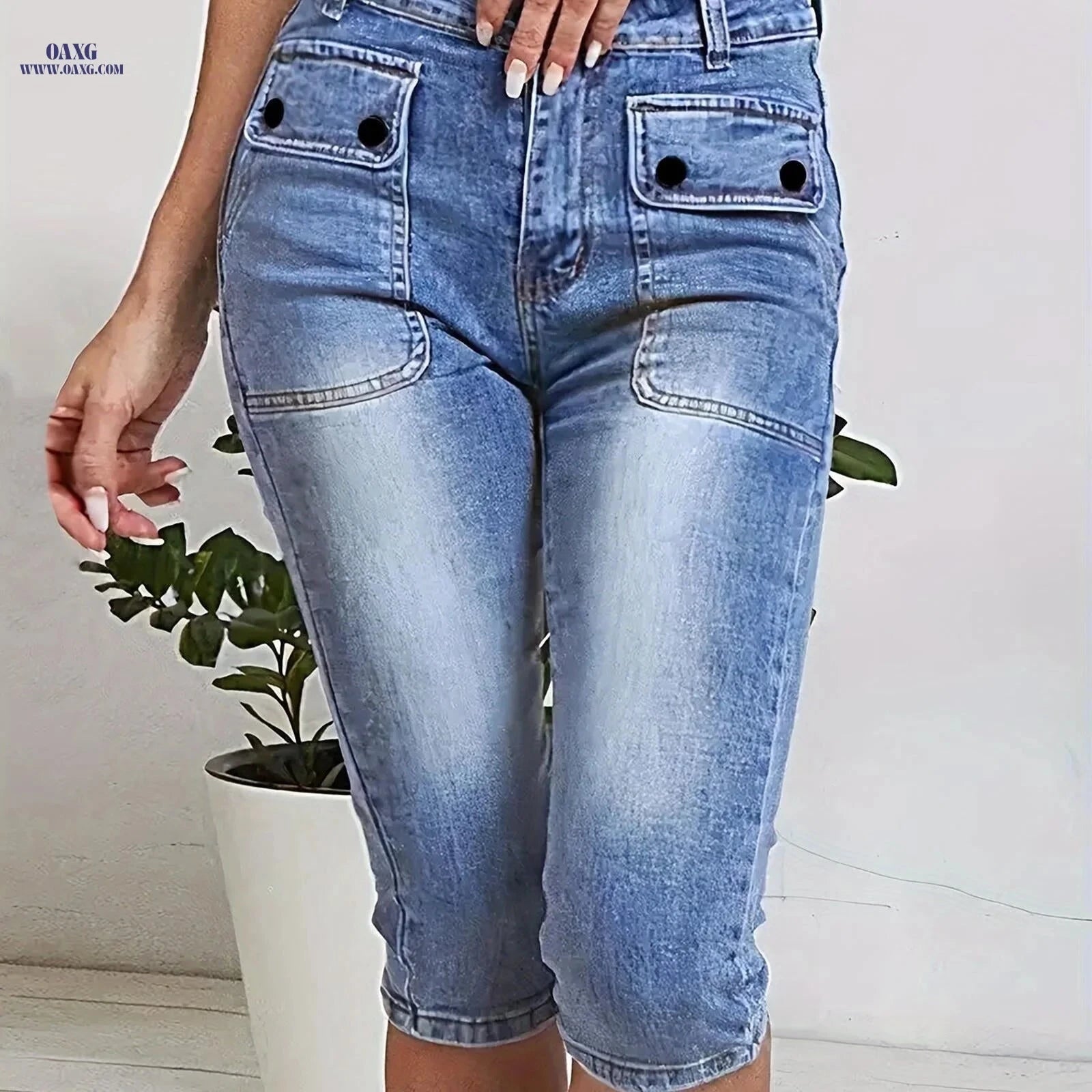 Light Blue Slim Fit Bermuda Shorts - Chic Design with Slant Pockets   OAXG 