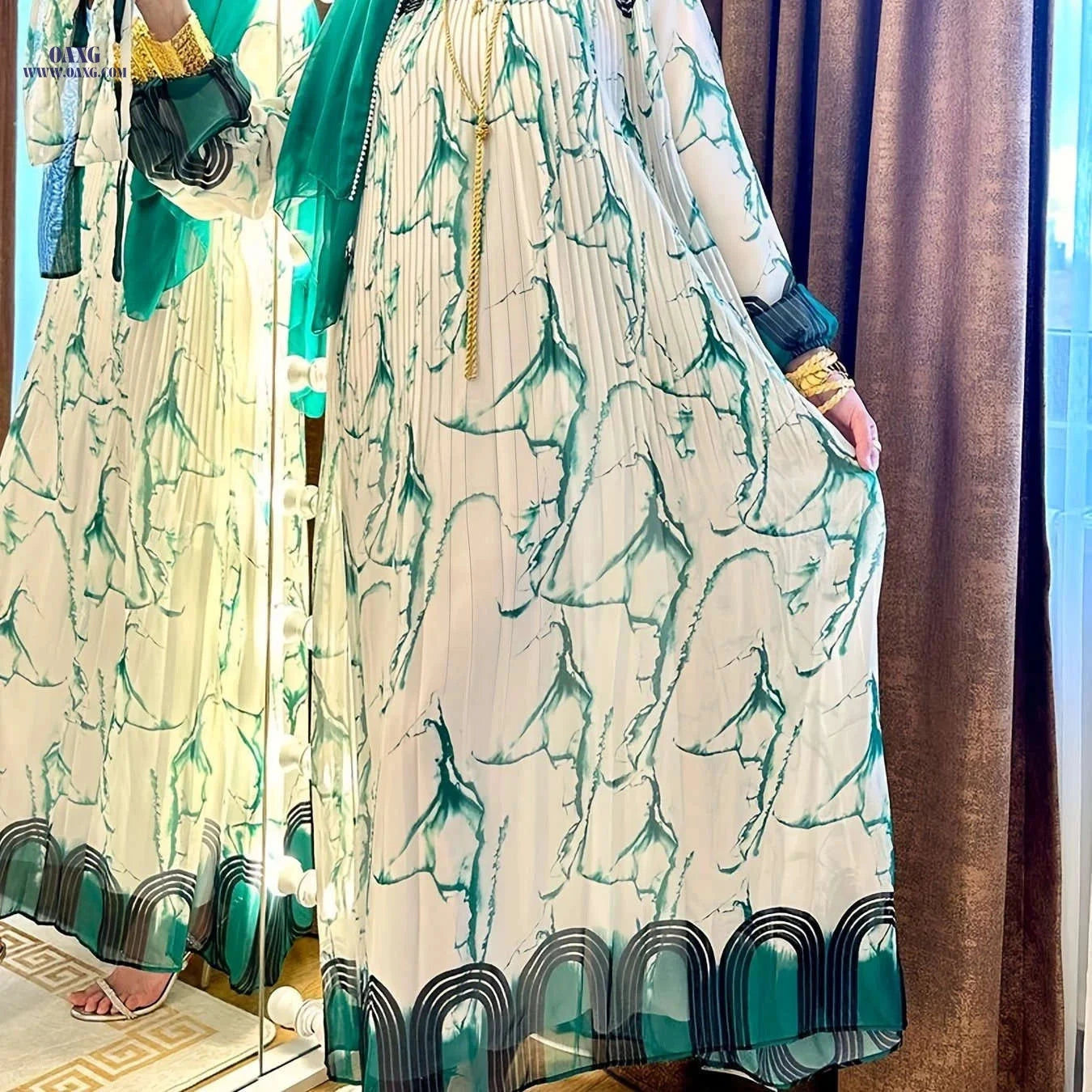 Long Printed Dress for Middle Eastern Women - Elegant Color Block Style   OAXG 