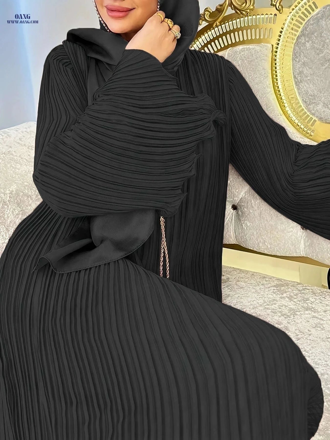 Long Wrinkled Style Robe - Ruffle Sleeve, Solid Color Design   OAXG 