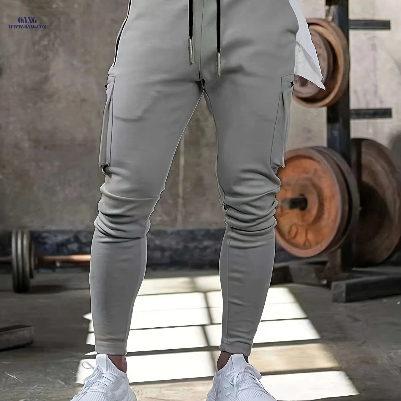 Men's Athletic Pants - Zippered Ankle, Multiple Utility Pockets   OAXG 