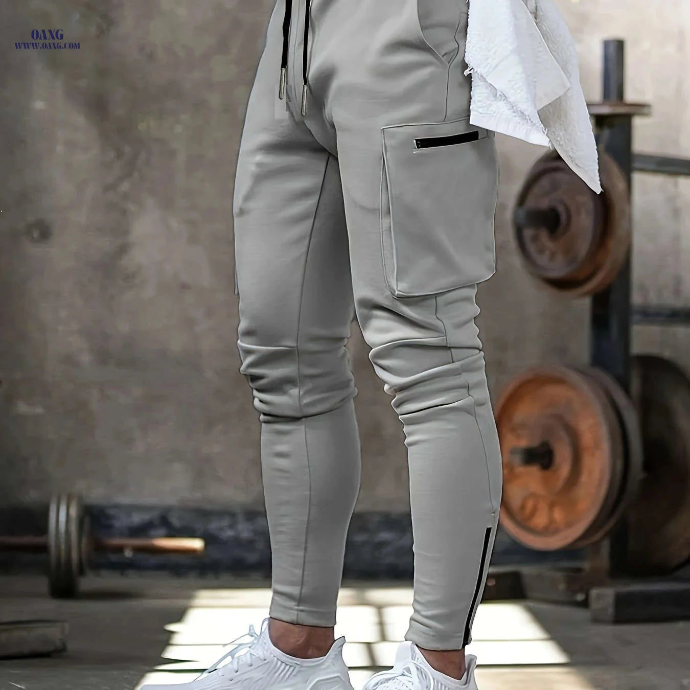 Men's Athletic Pants - Zippered Ankle, Multiple Utility Pockets   OAXG 