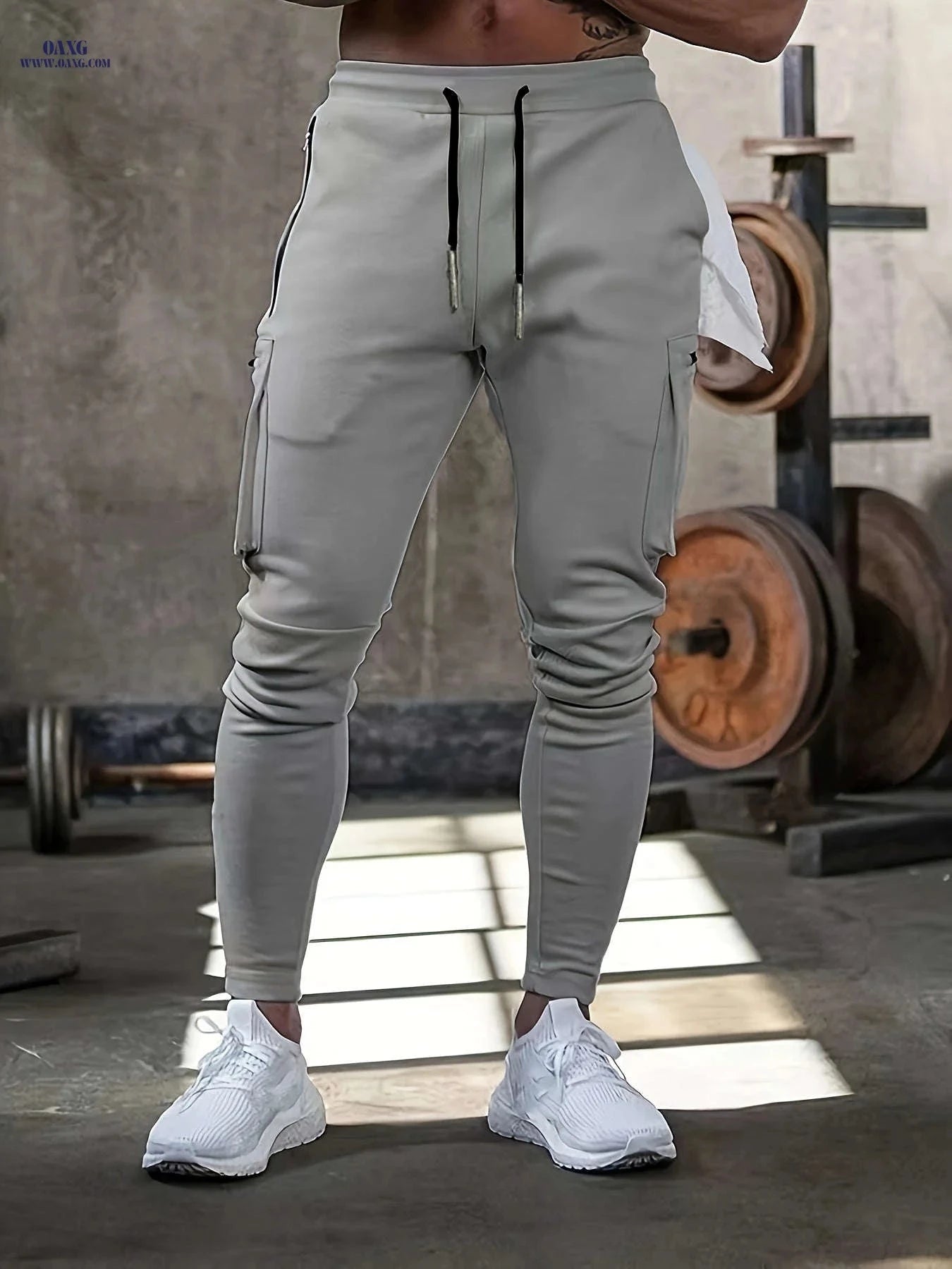 Men's Athletic Pants - Zippered Ankle, Multiple Utility Pockets   OAXG 