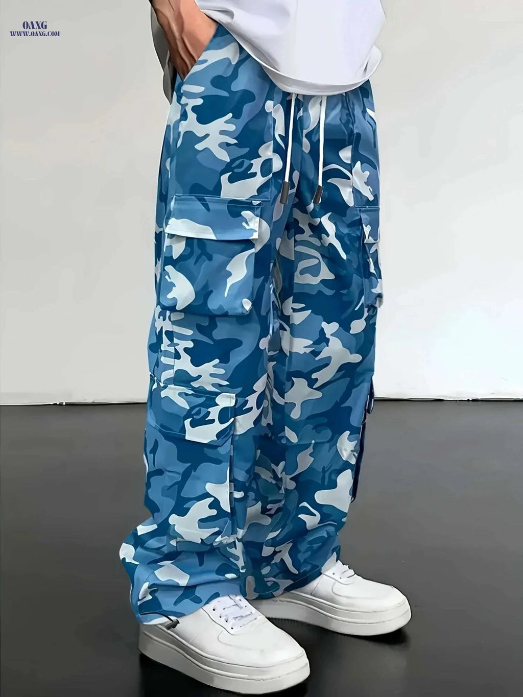 Men's Camo Cargo Pants - Loose Fit with Utility Pockets for Outdoor   OAXG 