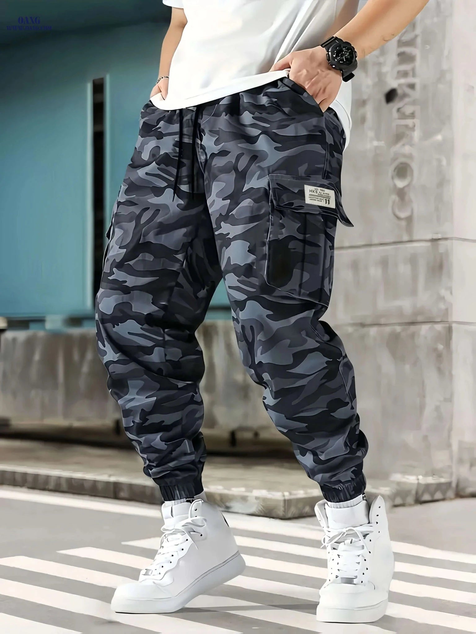 Men's Camouflage Cargo Pants - Loose Fit, Drawstring, All-Season   OAXG 