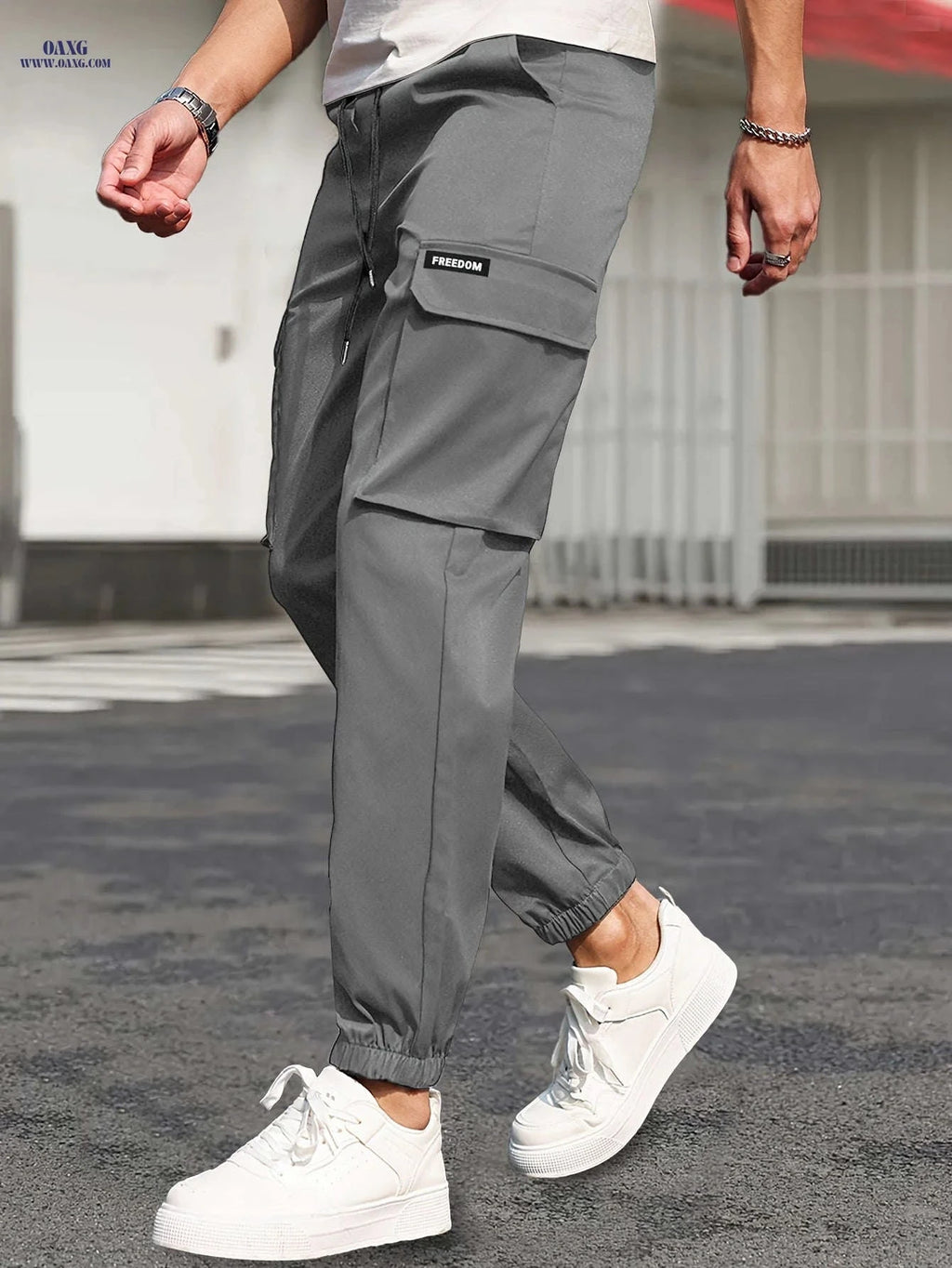 Men's Cargo Pants with Drawstring Waist - Casual Sports Style   OAXG 